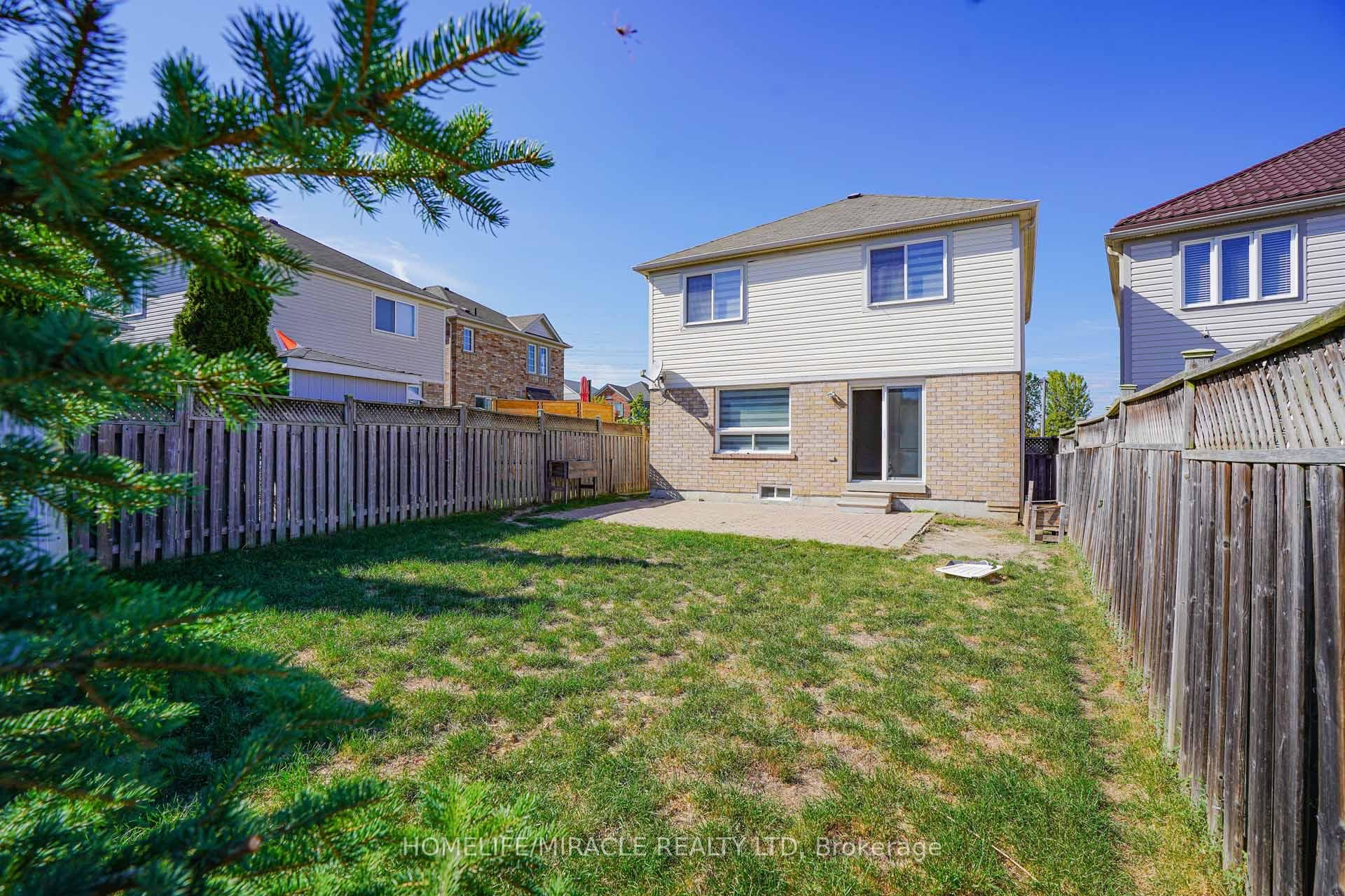 15 Atherton Avenue photo 31