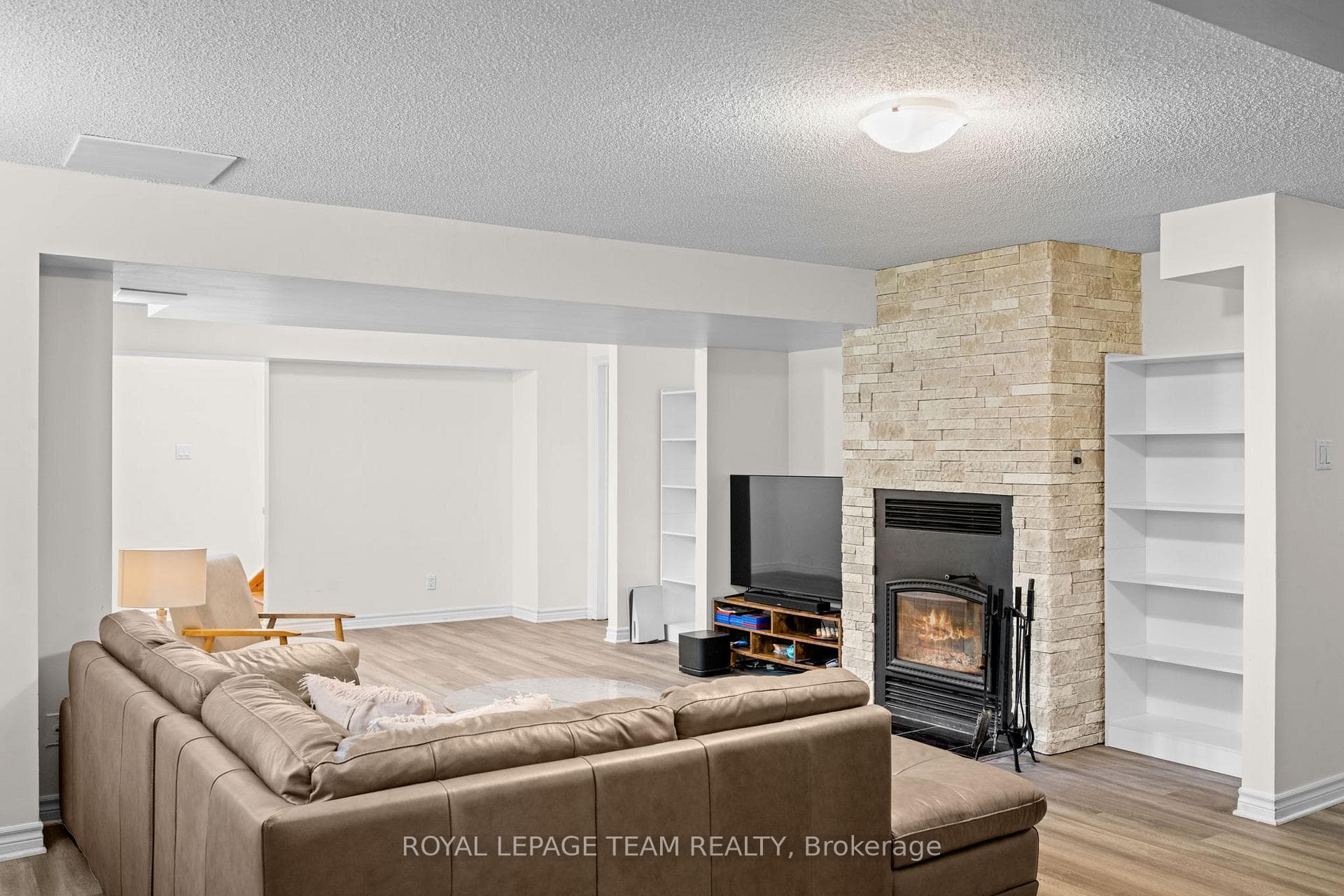 5040 Stonecrest Road photo 34