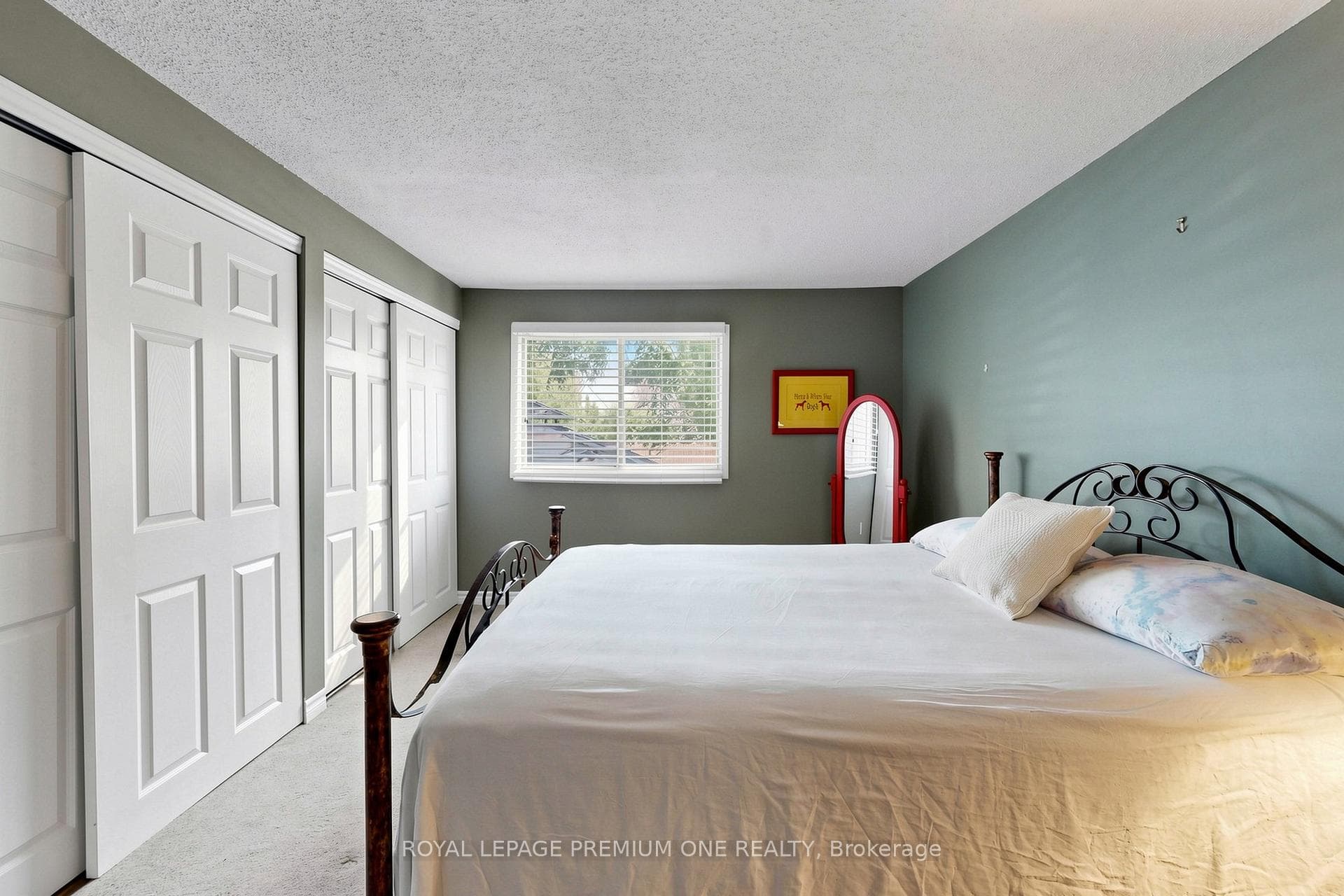 4 Prout Drive photo 11