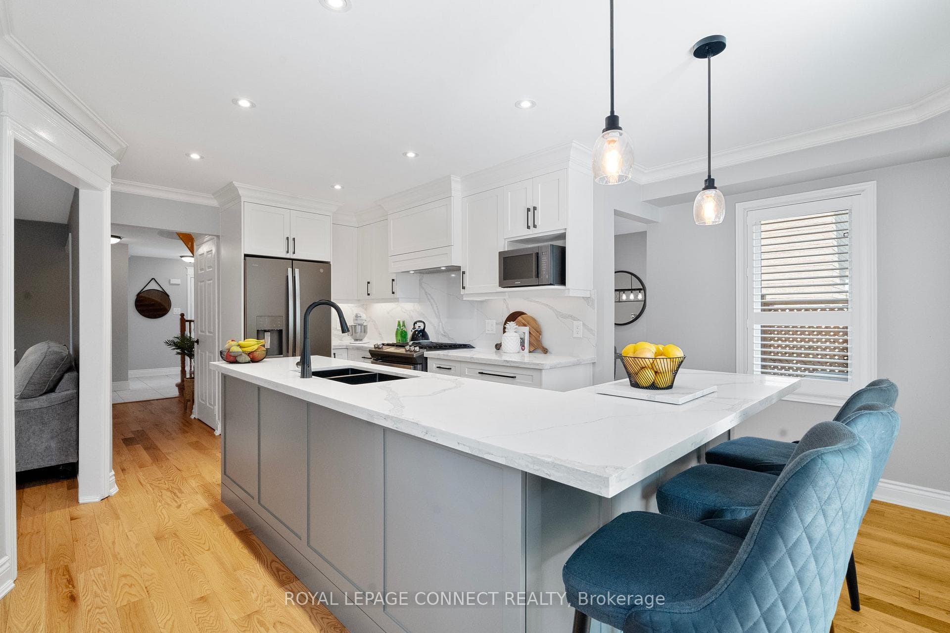 30 Chiswick Crescent photo 10