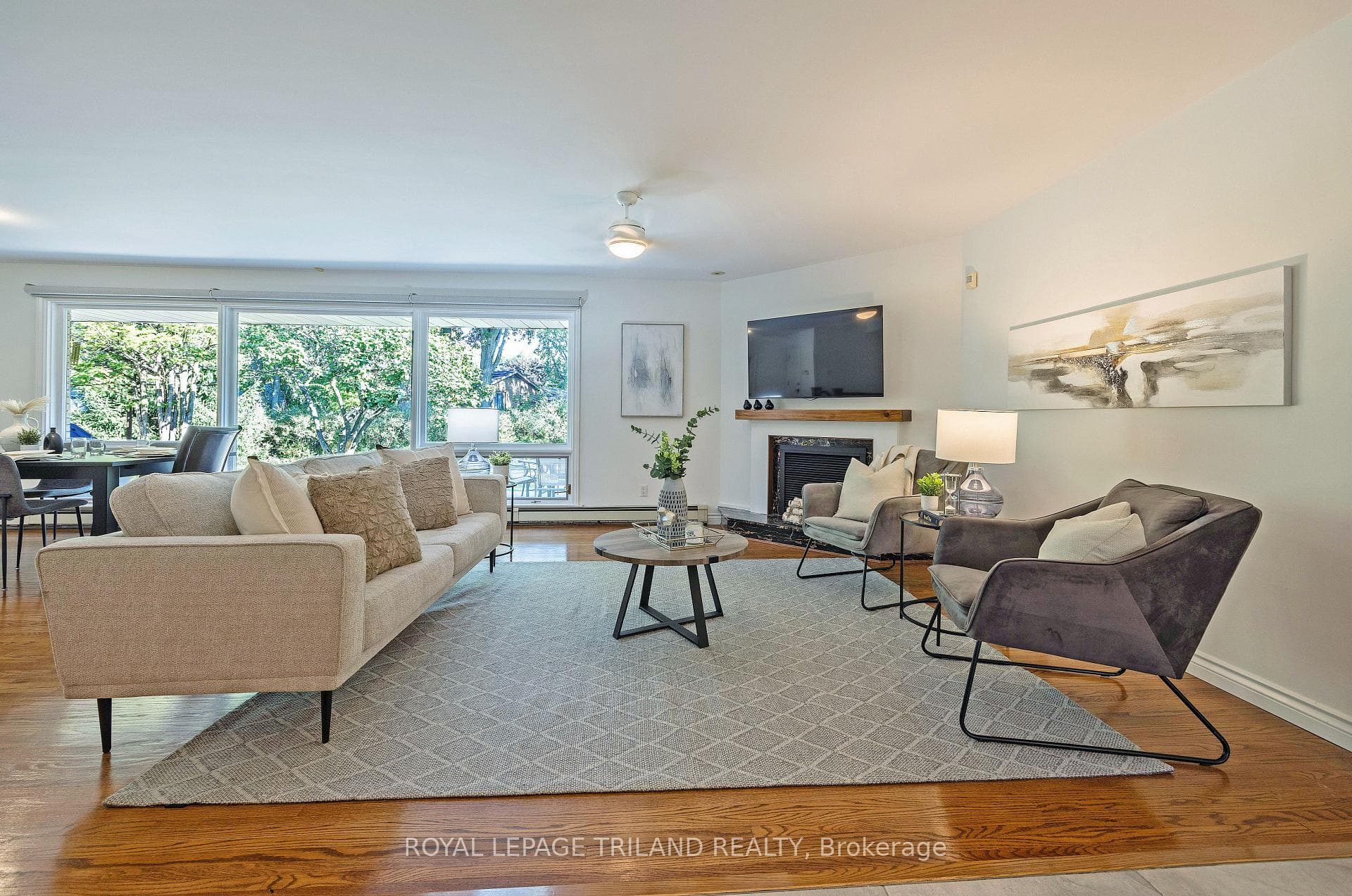 71 Kingsford Crescent photo 6
