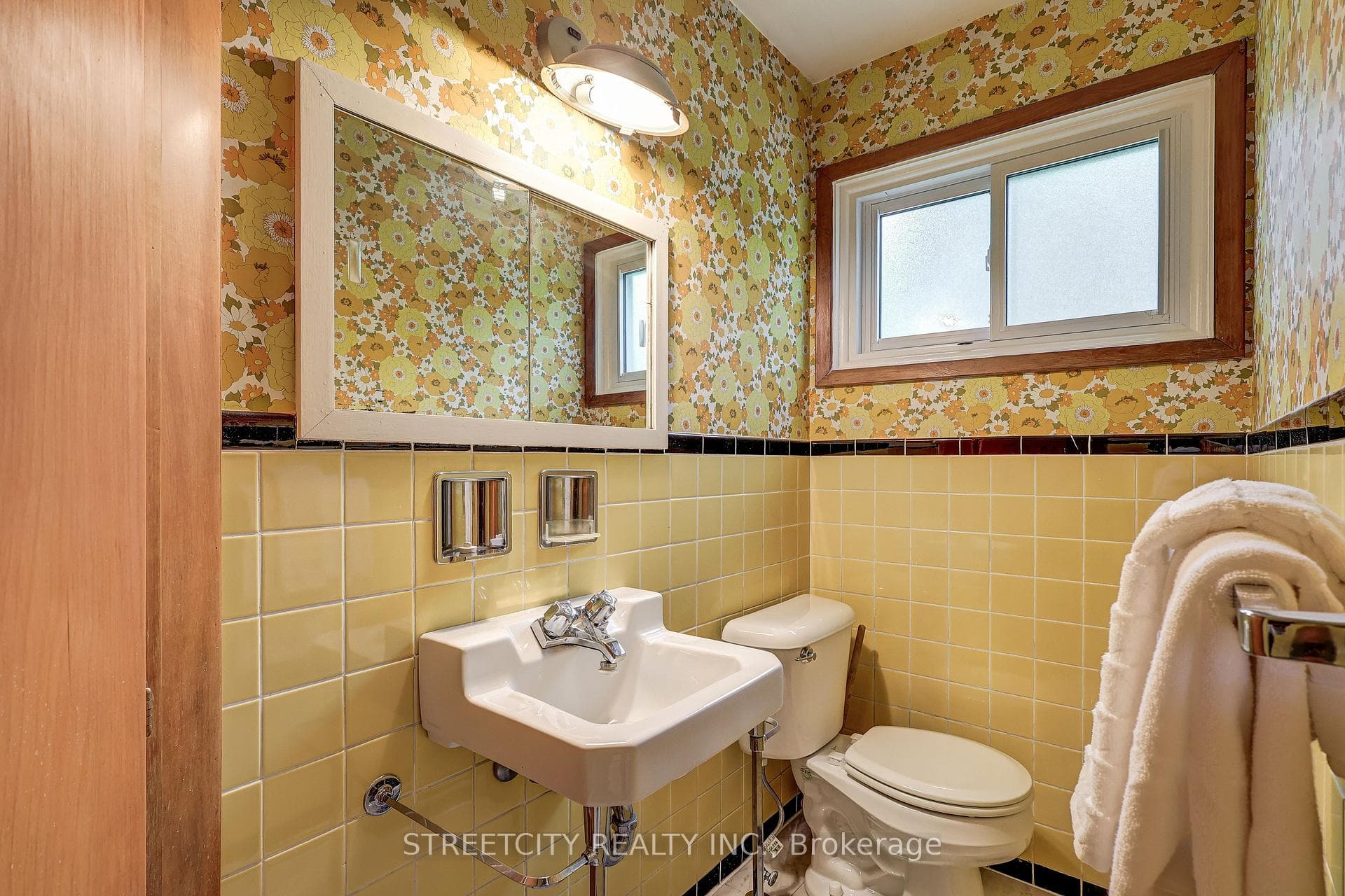 76 Bloomfield Drive photo 17