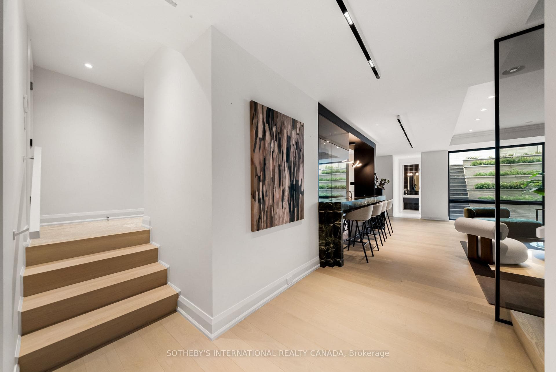 106 Glenayr Road photo 30