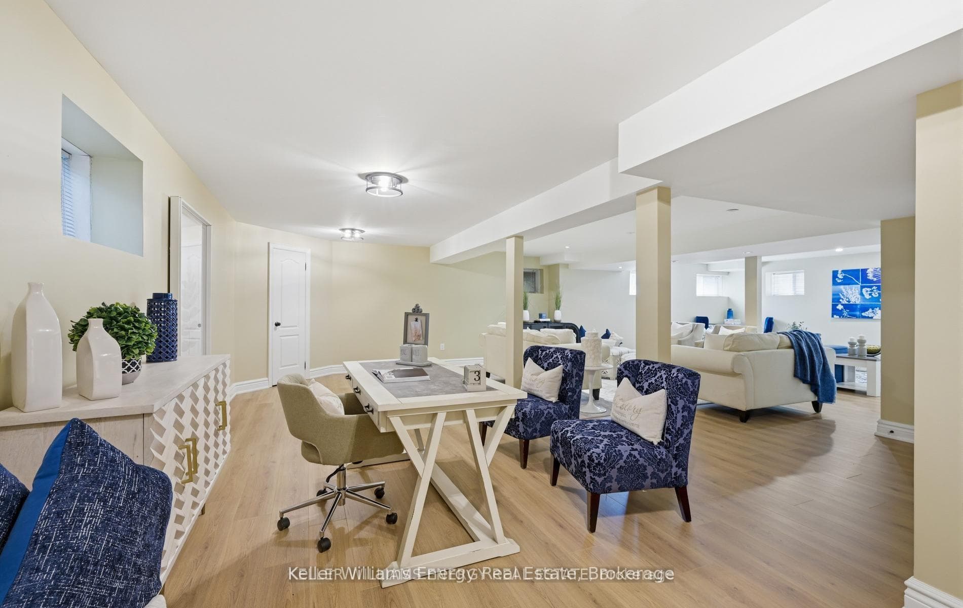 768 Duchess Drive photo 36