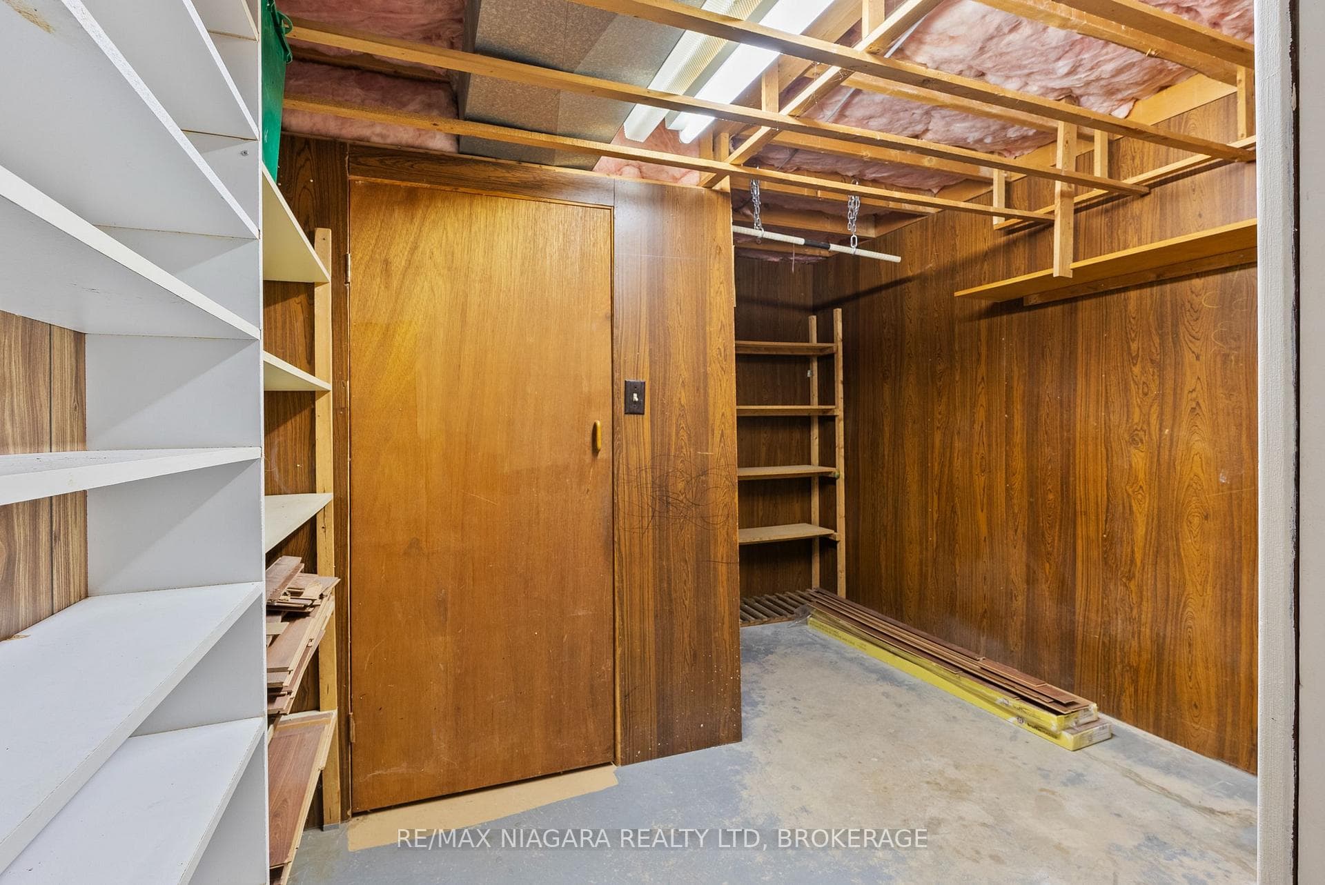 6 Bedford Court photo 34