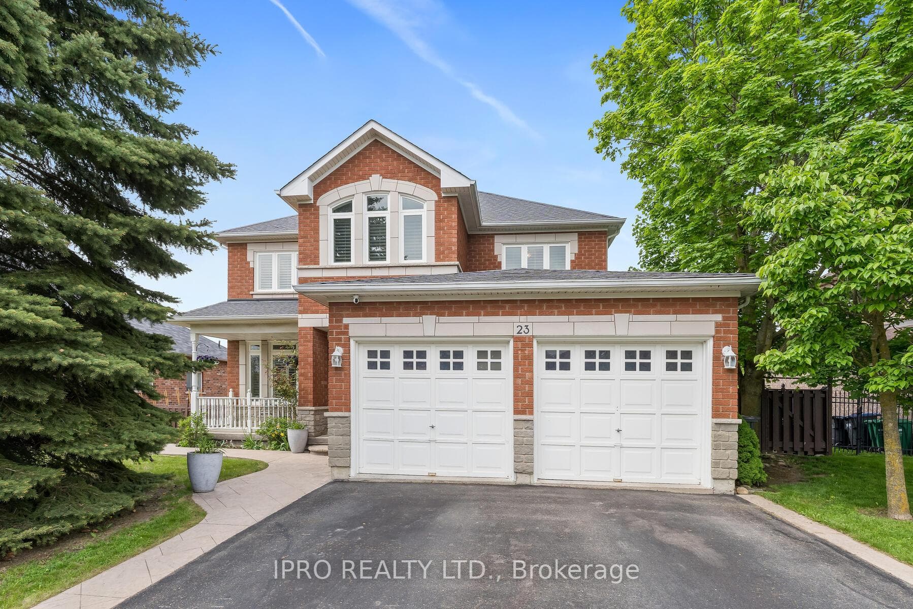 23 Pinebrook Circle photo 1
