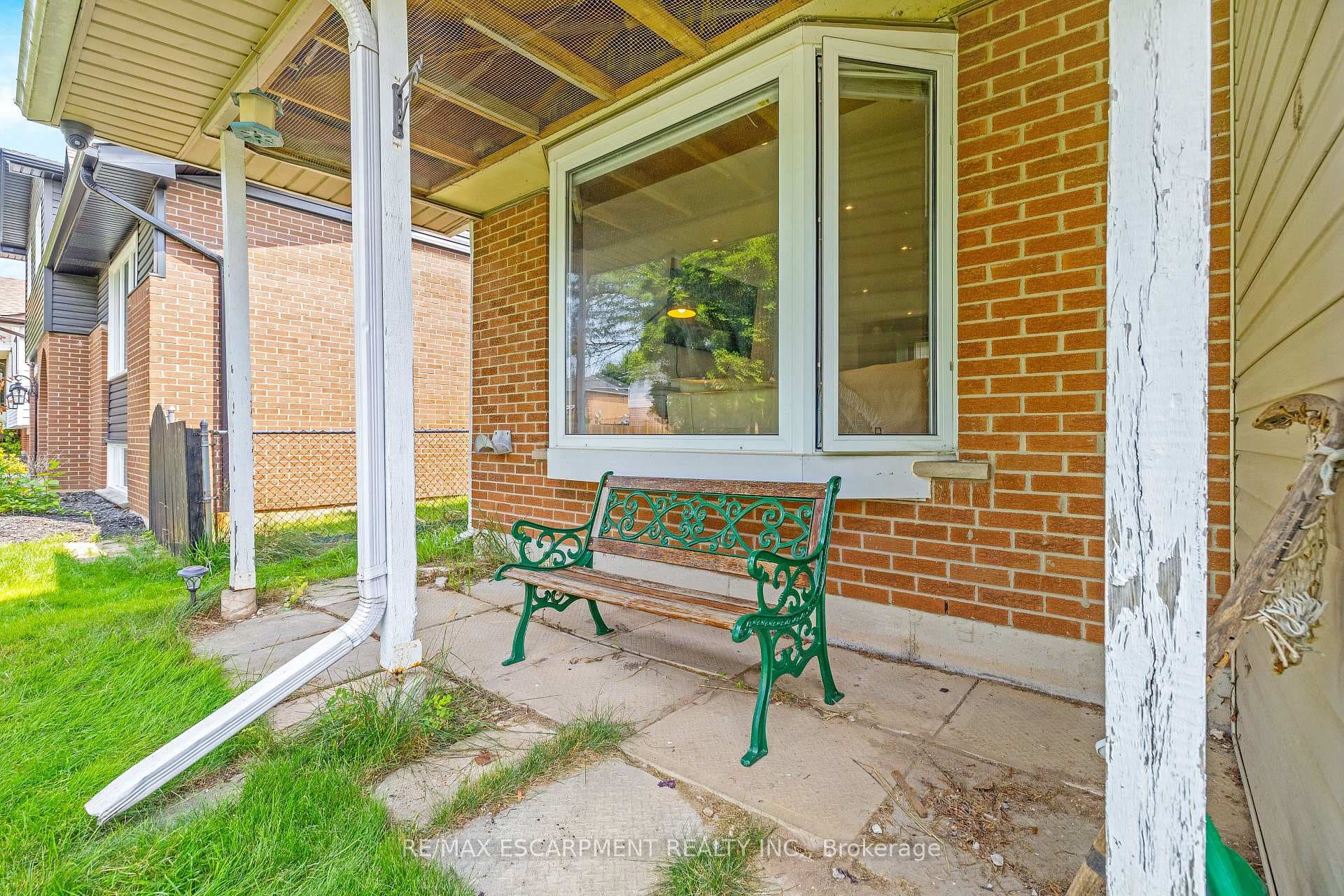 182 Mill Street photo 4
