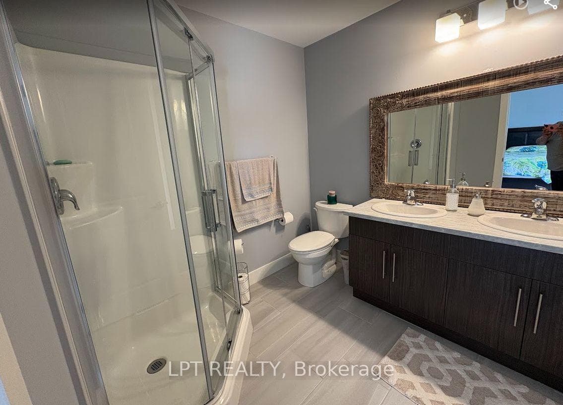760 Chelton Road photo 9