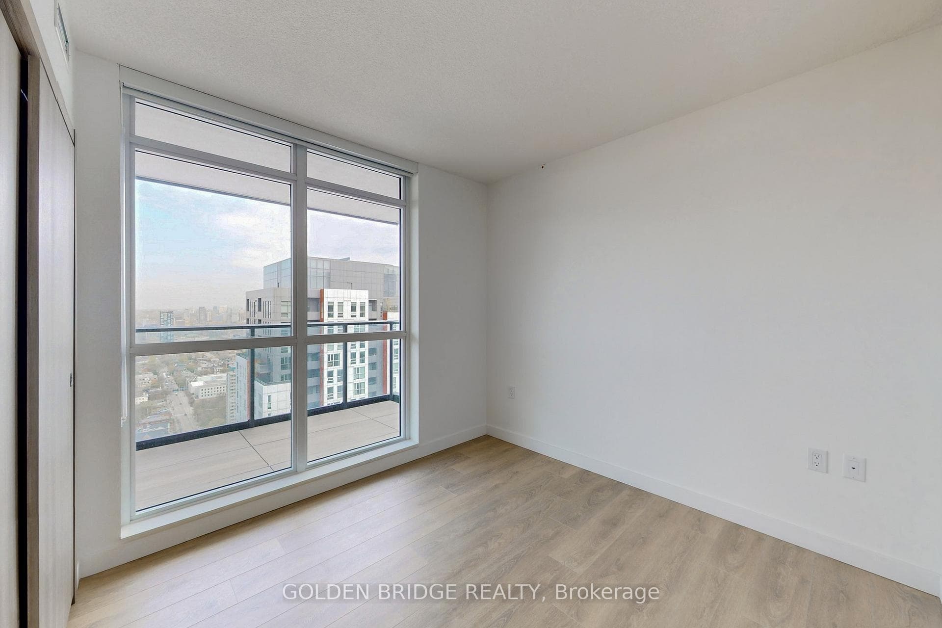 38 Widmer Street Unit 4311 photo 18