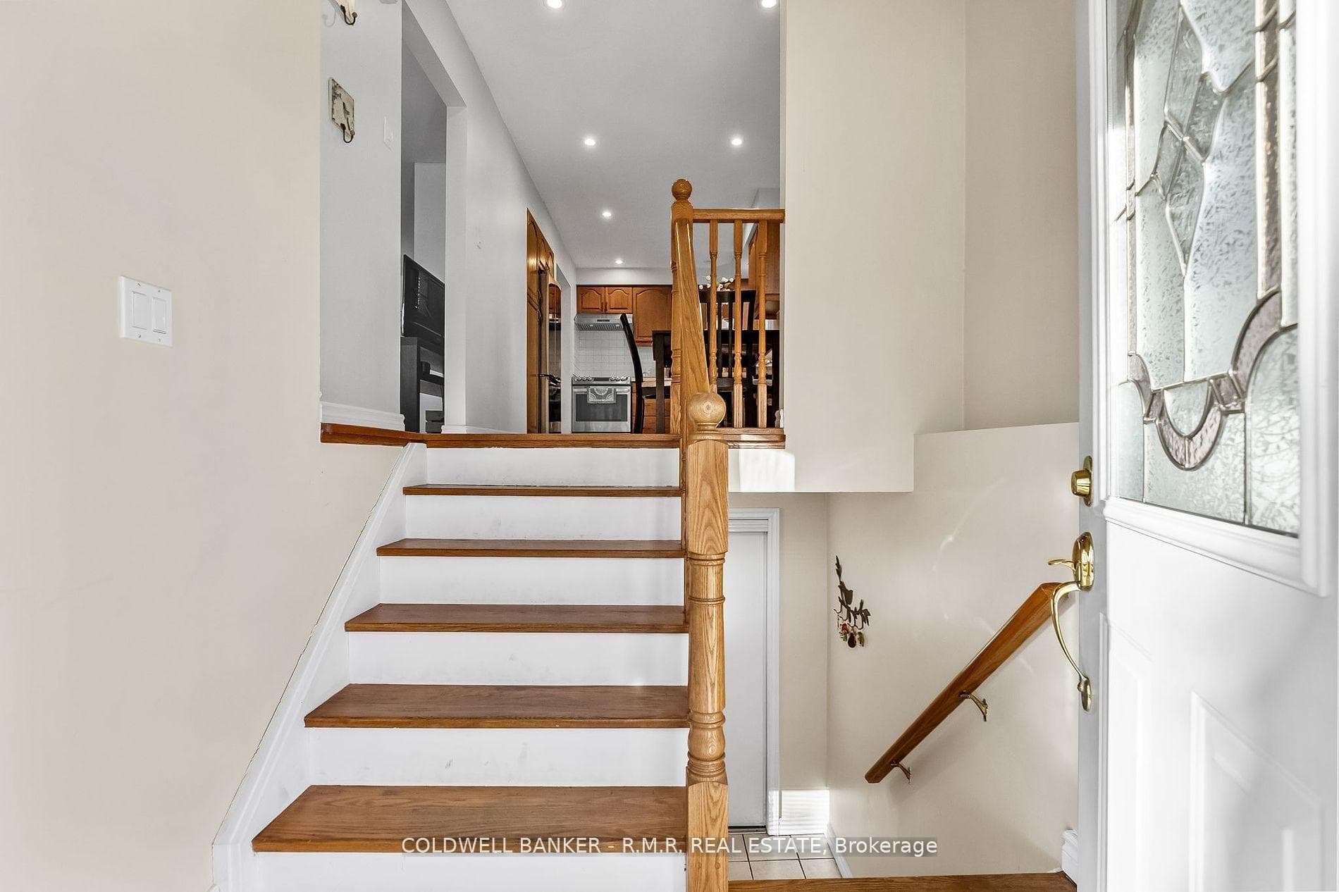 53 Guthrie Crescent photo 6