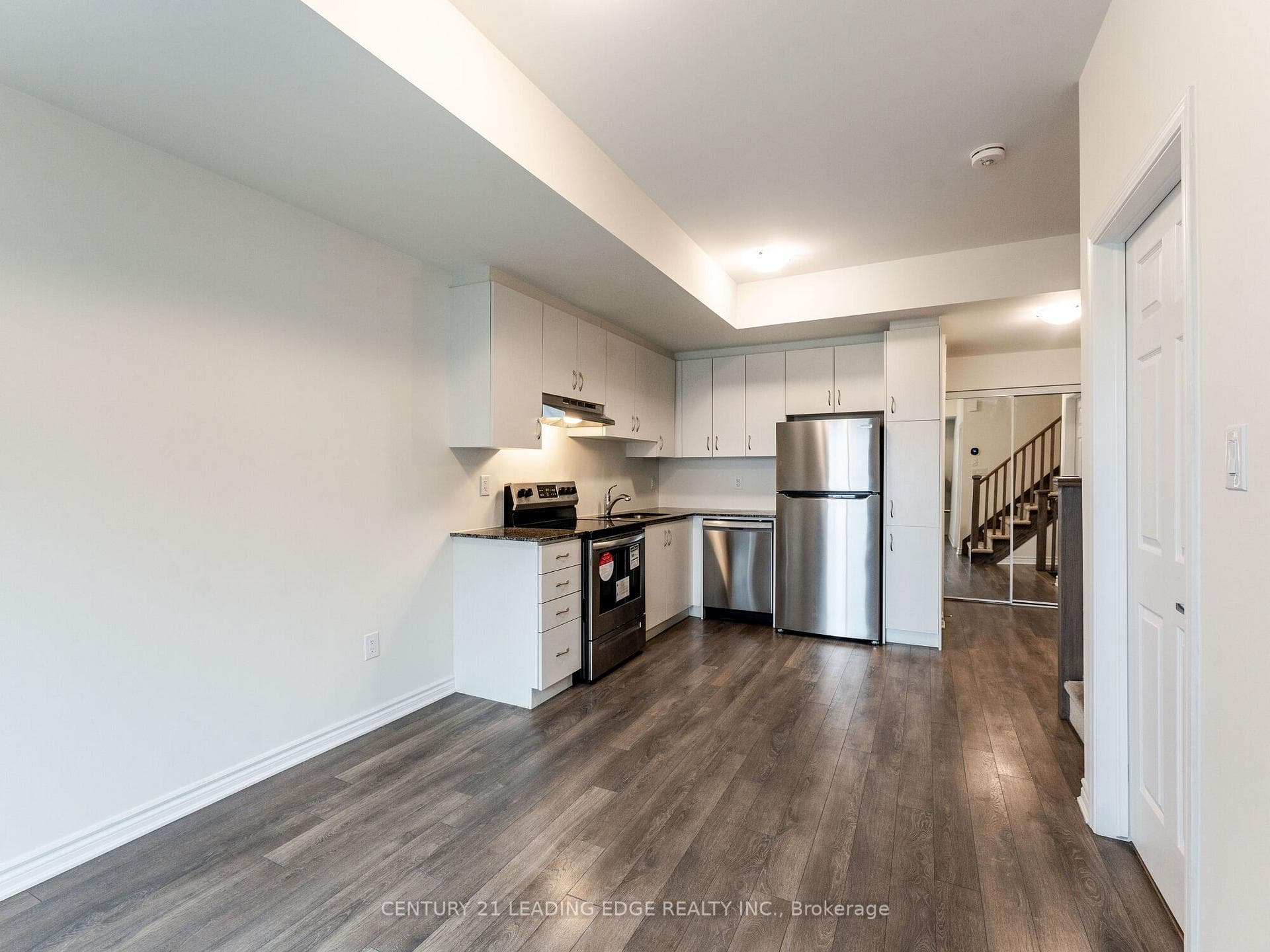 2787 Eglinton Avenue Unit 331 photo 11