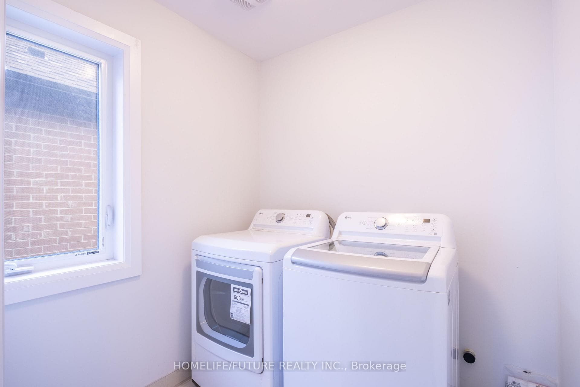 22 McKay Avenue photo 20