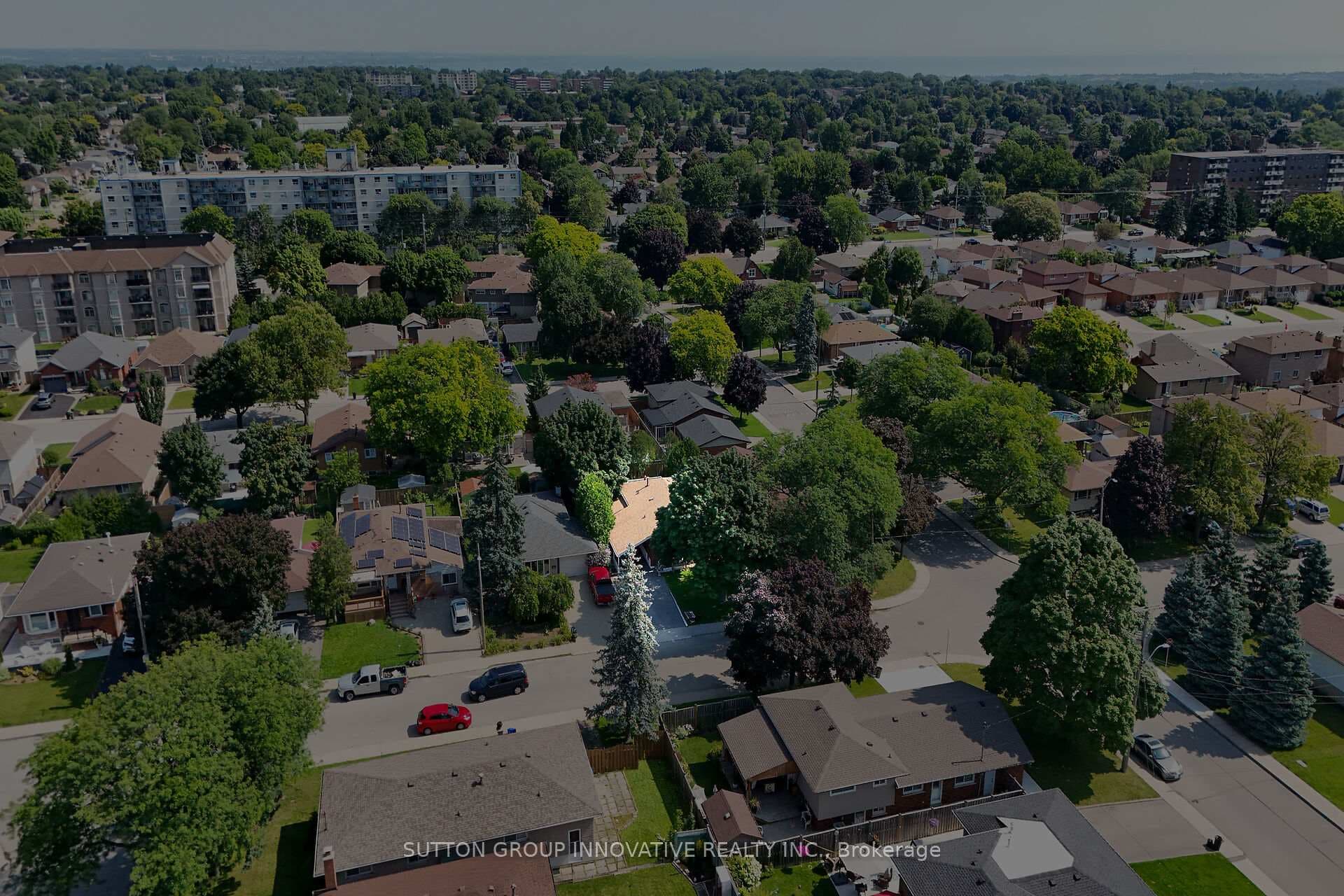19 Gatineau Drive photo 2
