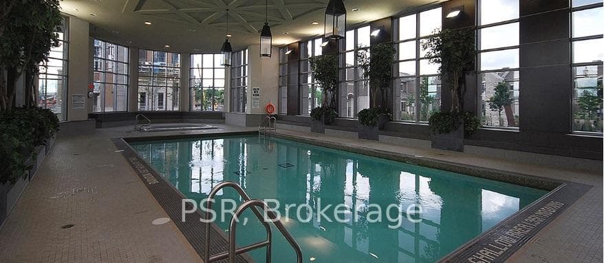 388 Prince of Wales Drive Unit 2811 photo 26