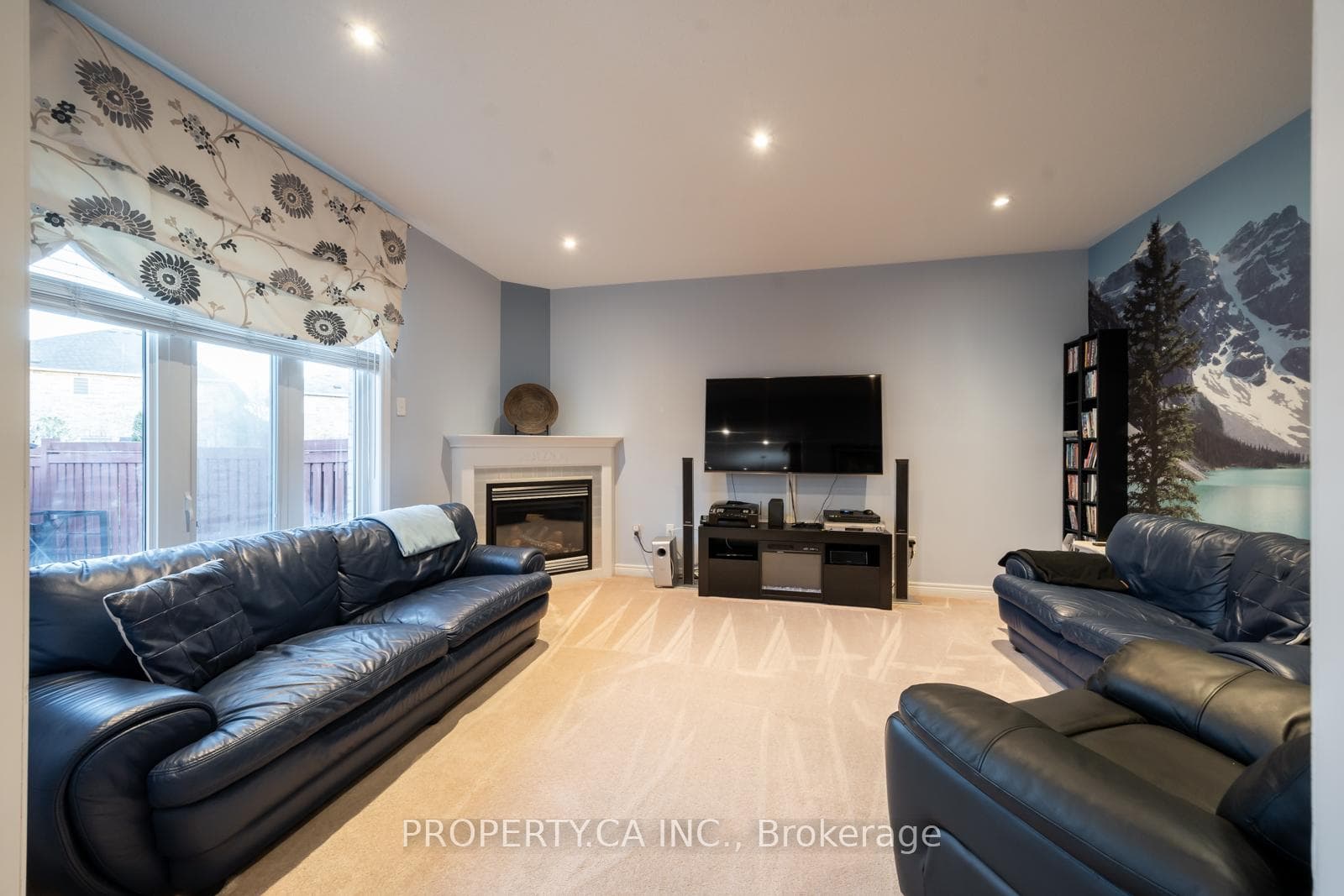 137 Earlsbridge Boulevard photo 19
