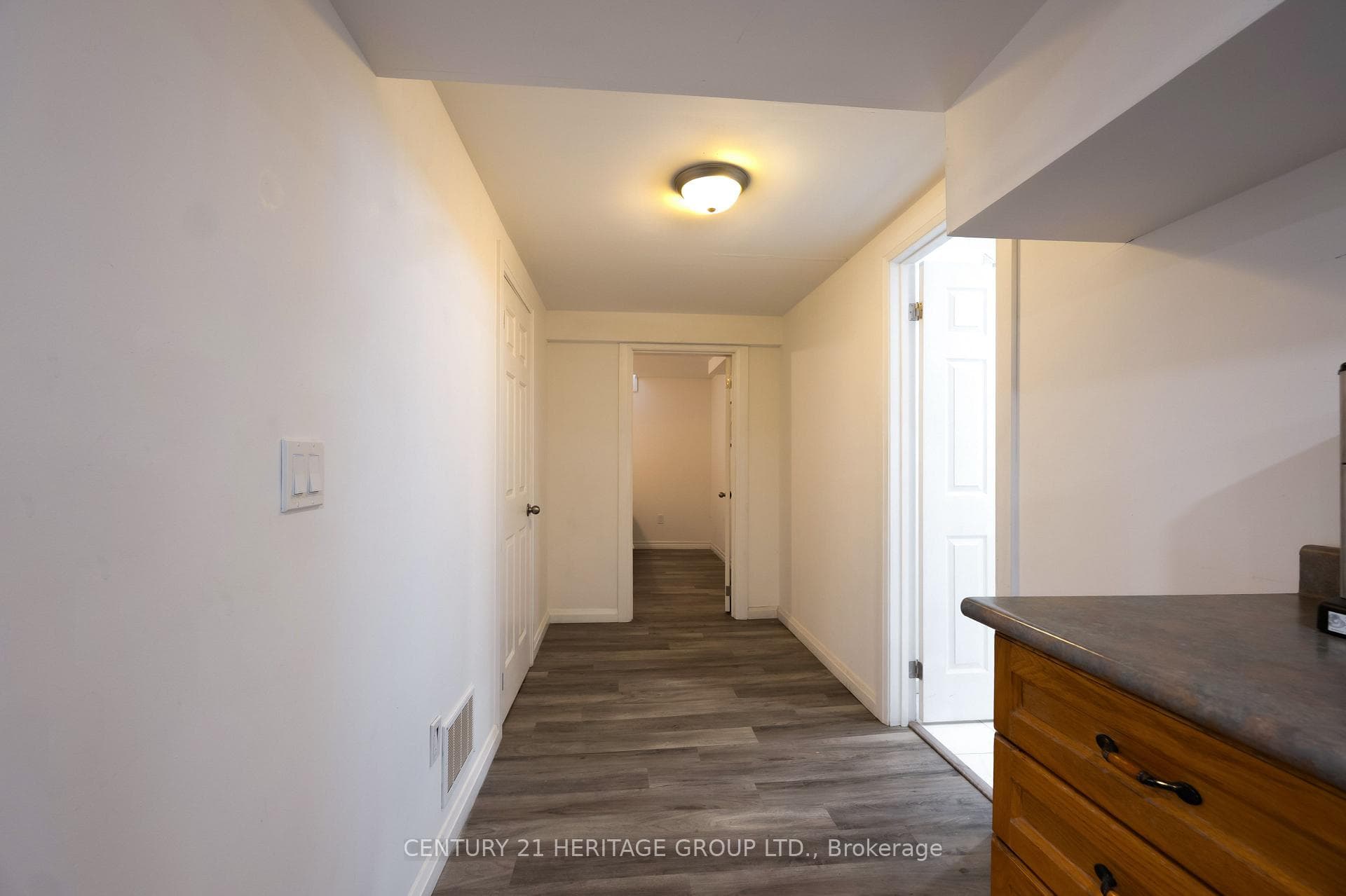 66 Fern Valley Crescent Unit BMST photo 18