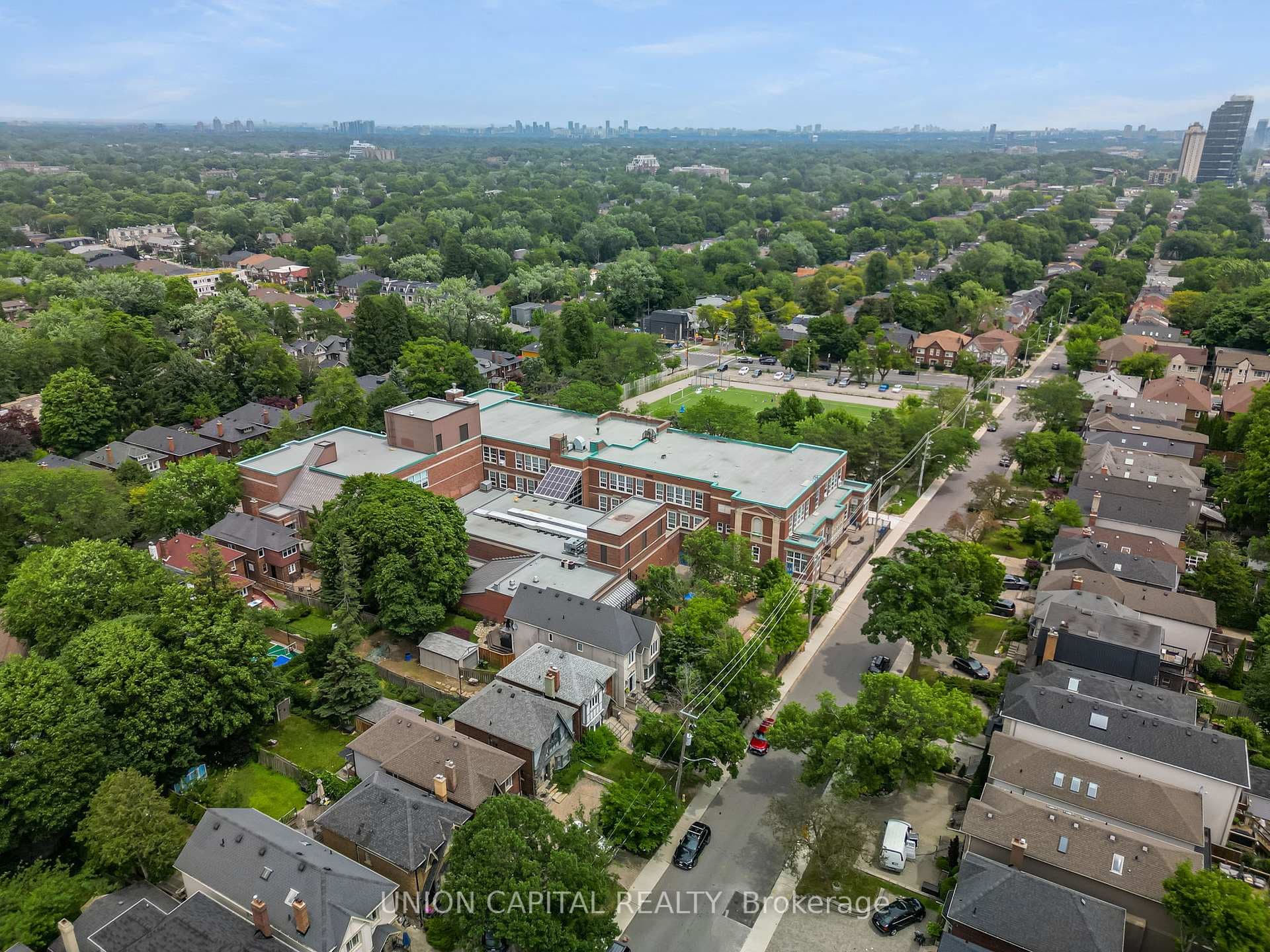 491 St Clements Avenue photo 38