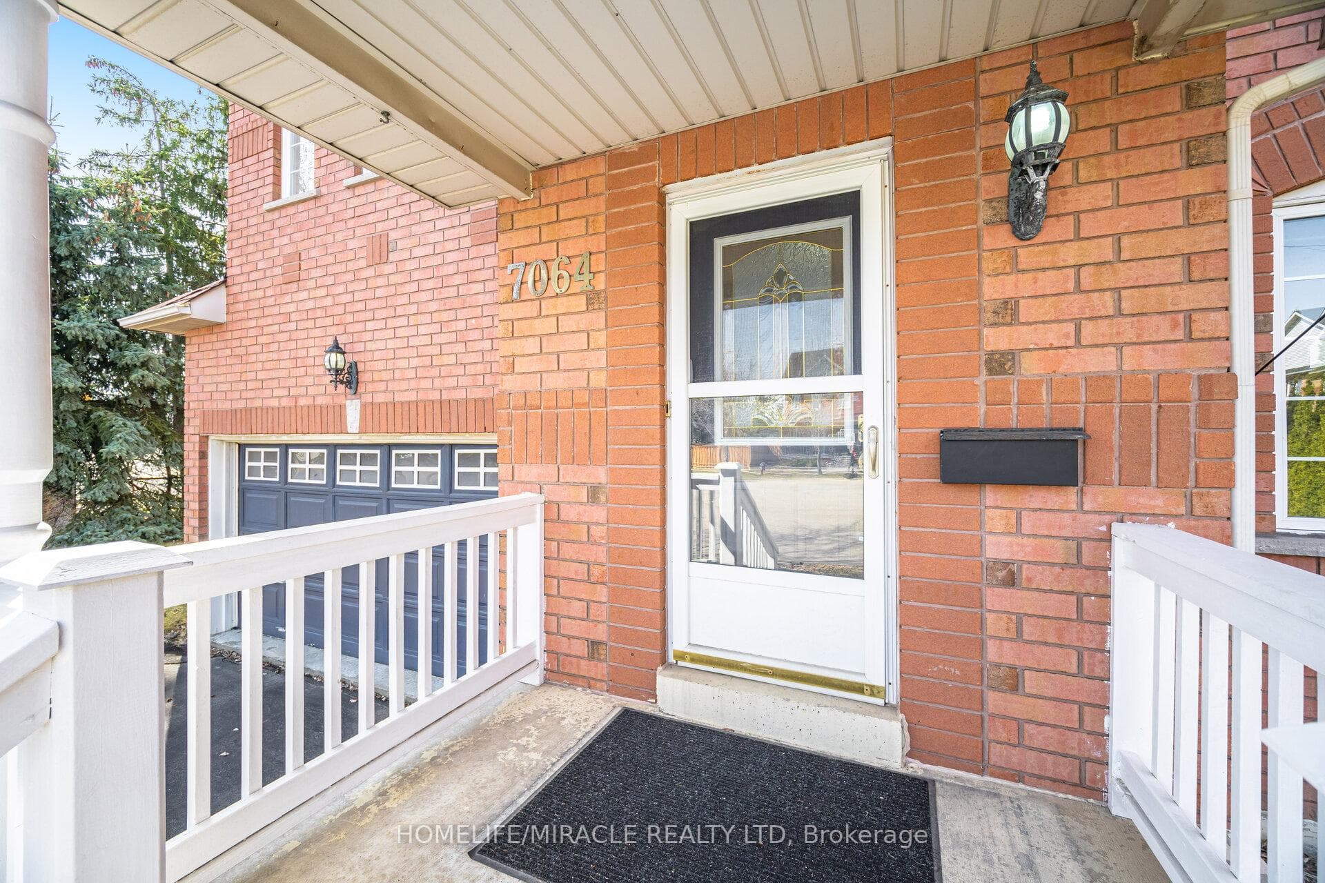 7064 Walworth Court photo 7
