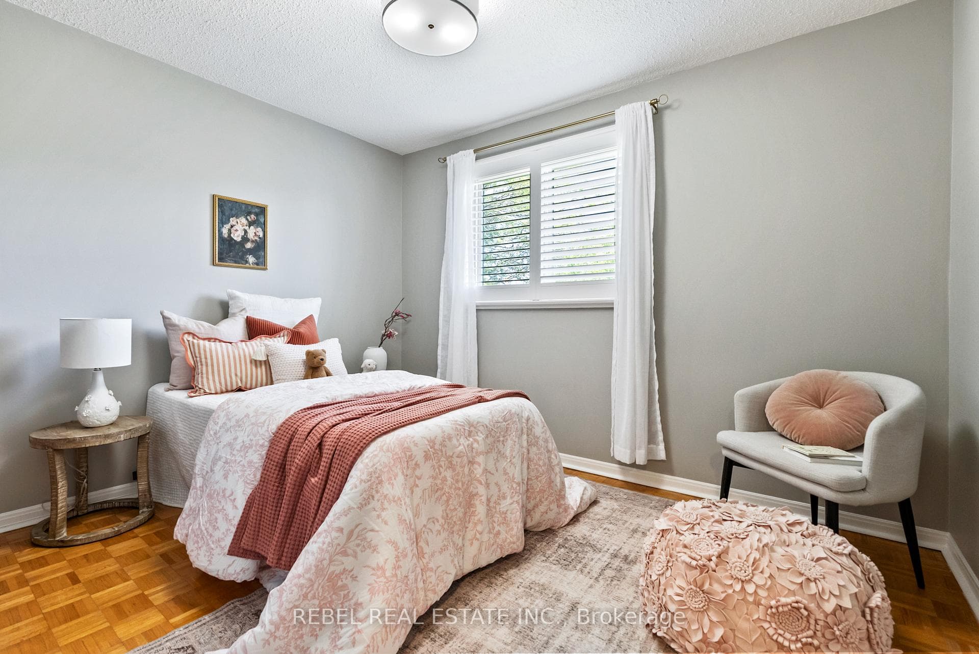 87 Guthrie Crescent photo 25