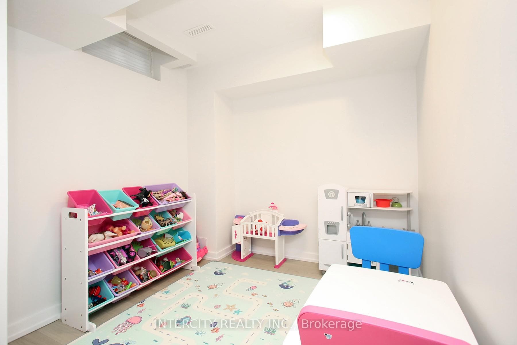 5 Humbershed Crescent photo 25