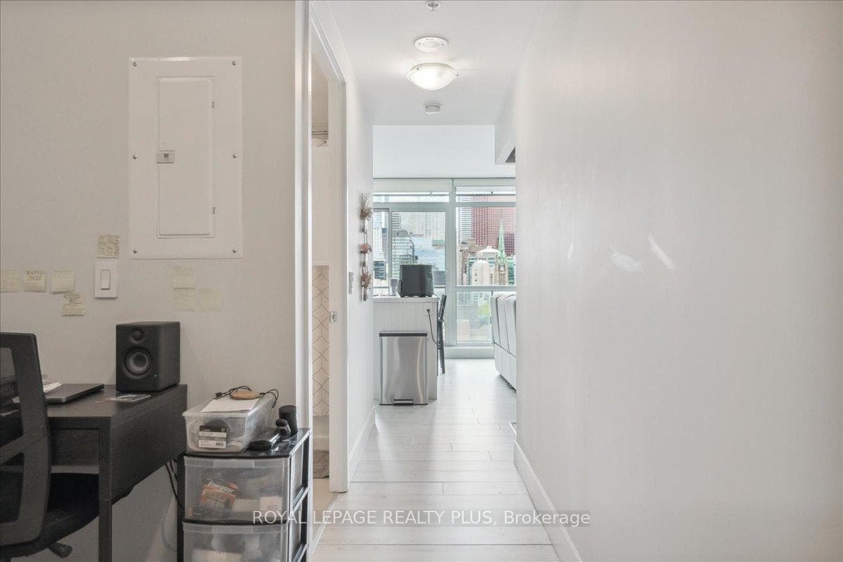 39 Sherbourne Street Unit 1006 photo 14