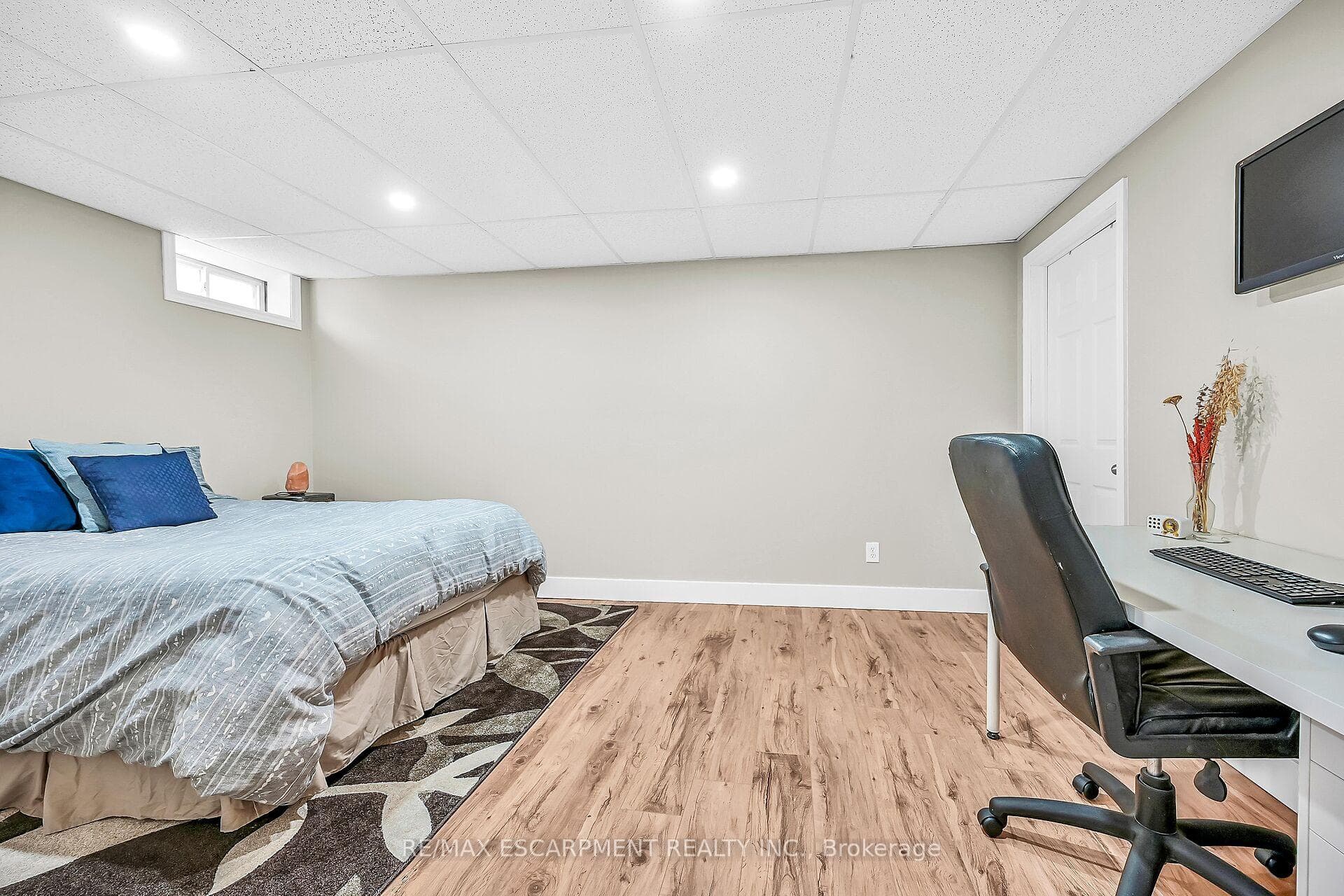 45 CHILTON Drive photo 29