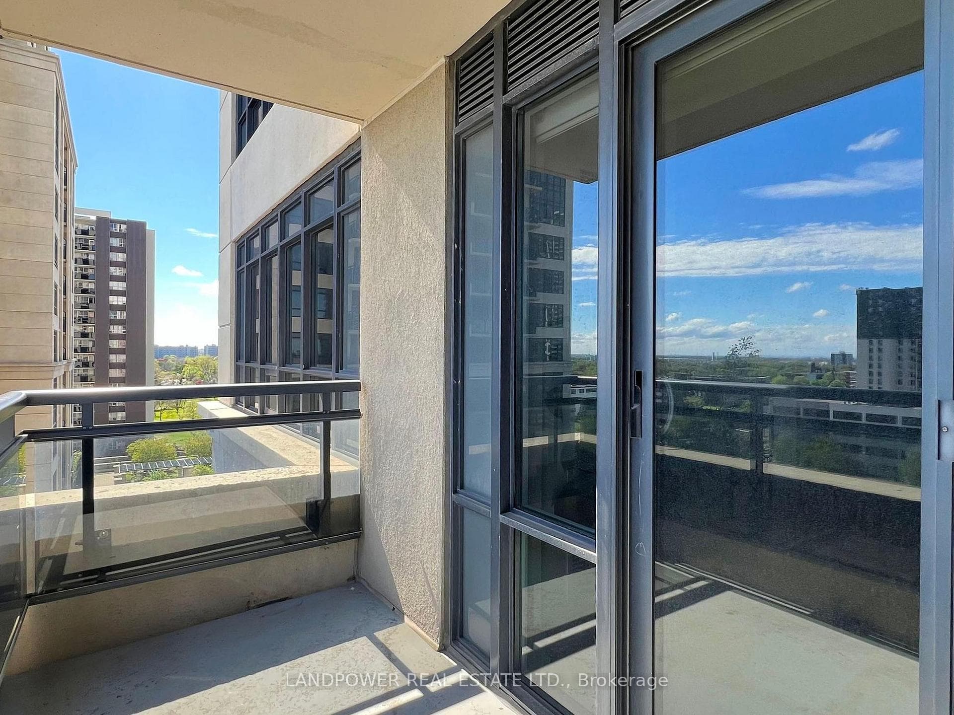2 Eva Road Unit 729 photo 31