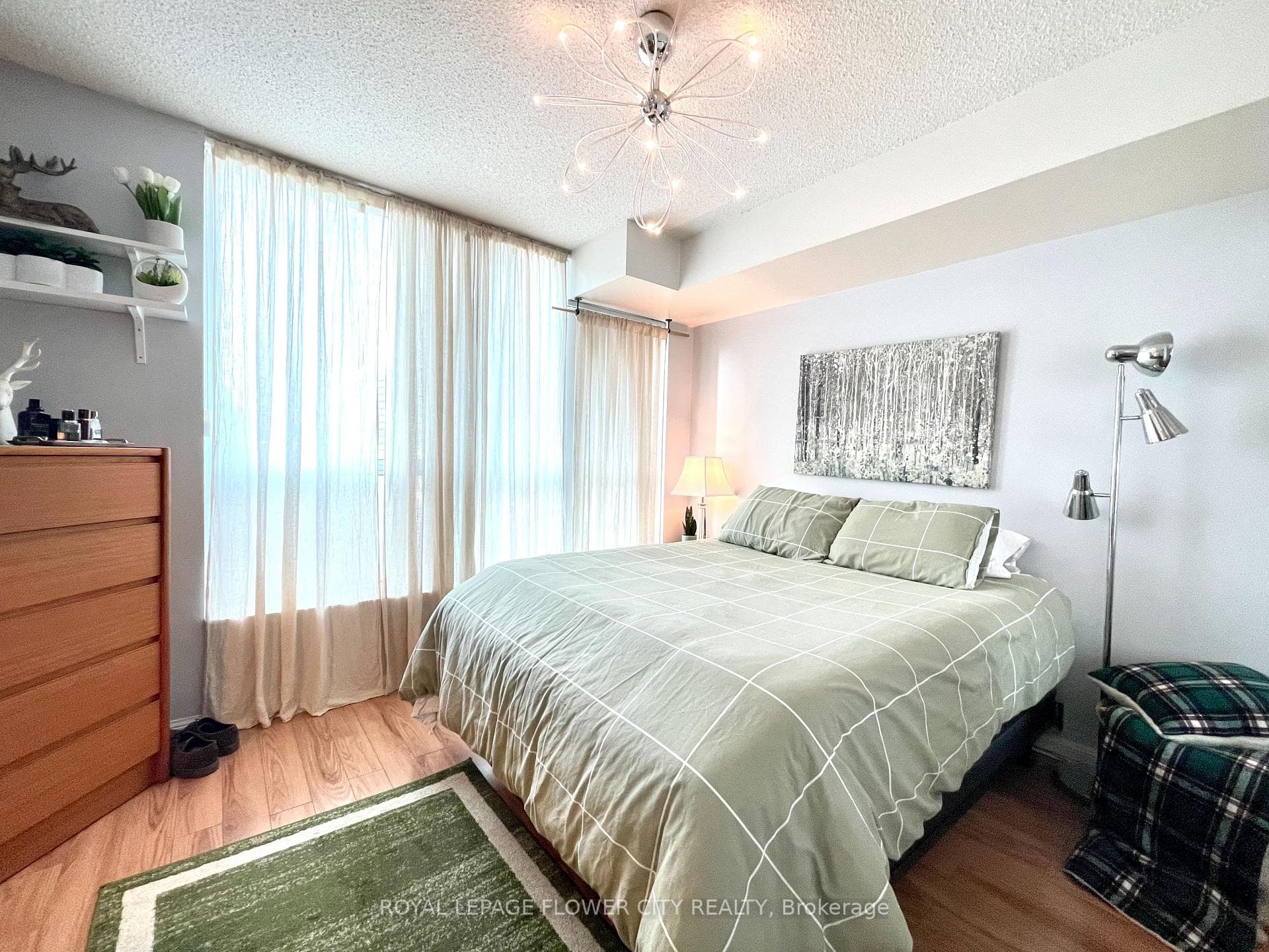 228 Queens Quay Unit 801 photo 25