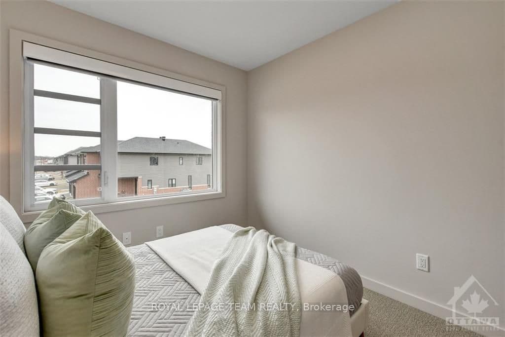 722 HORNED OWL Avenue photo 19