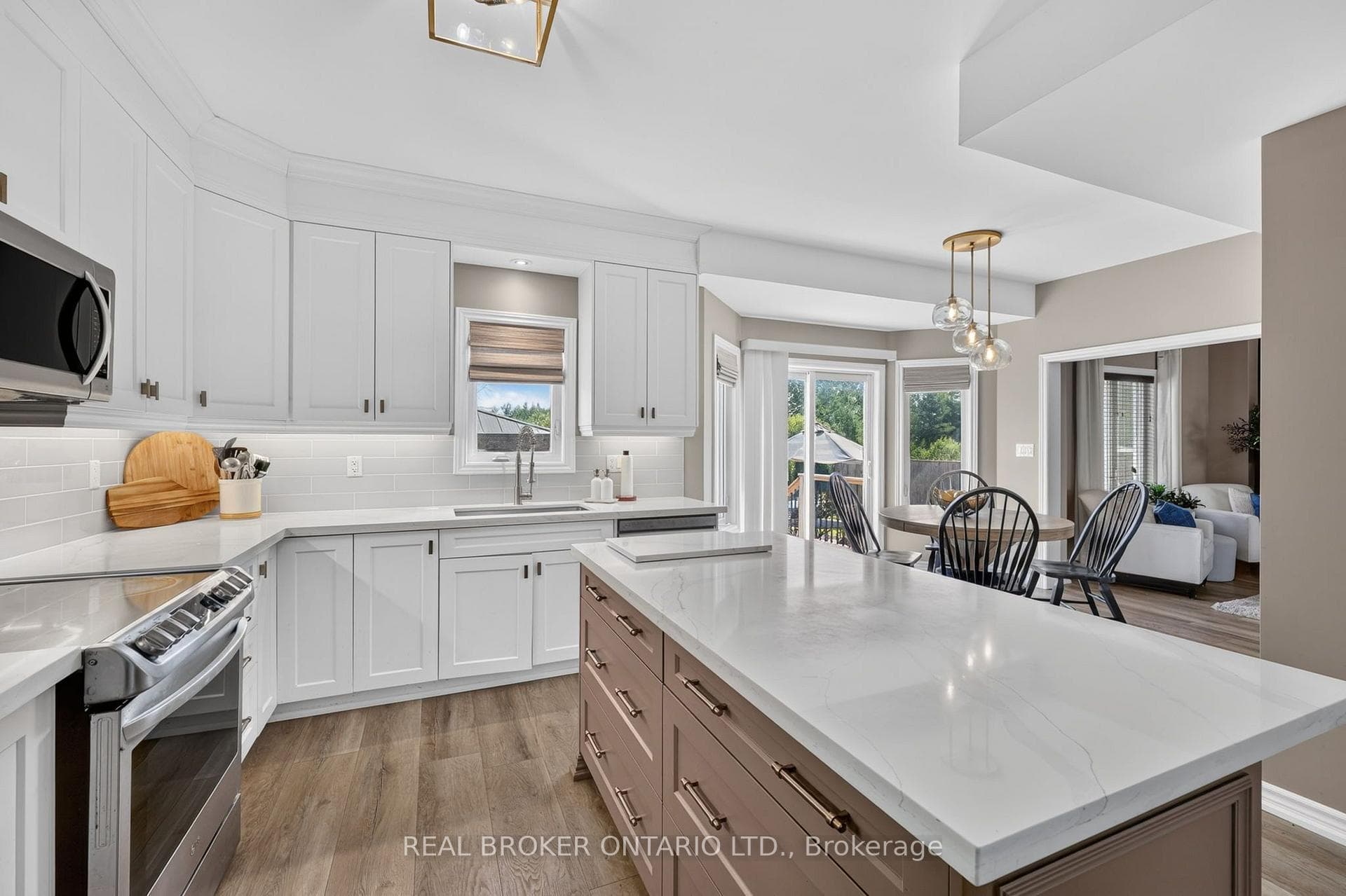 36 Beverly Street photo 16