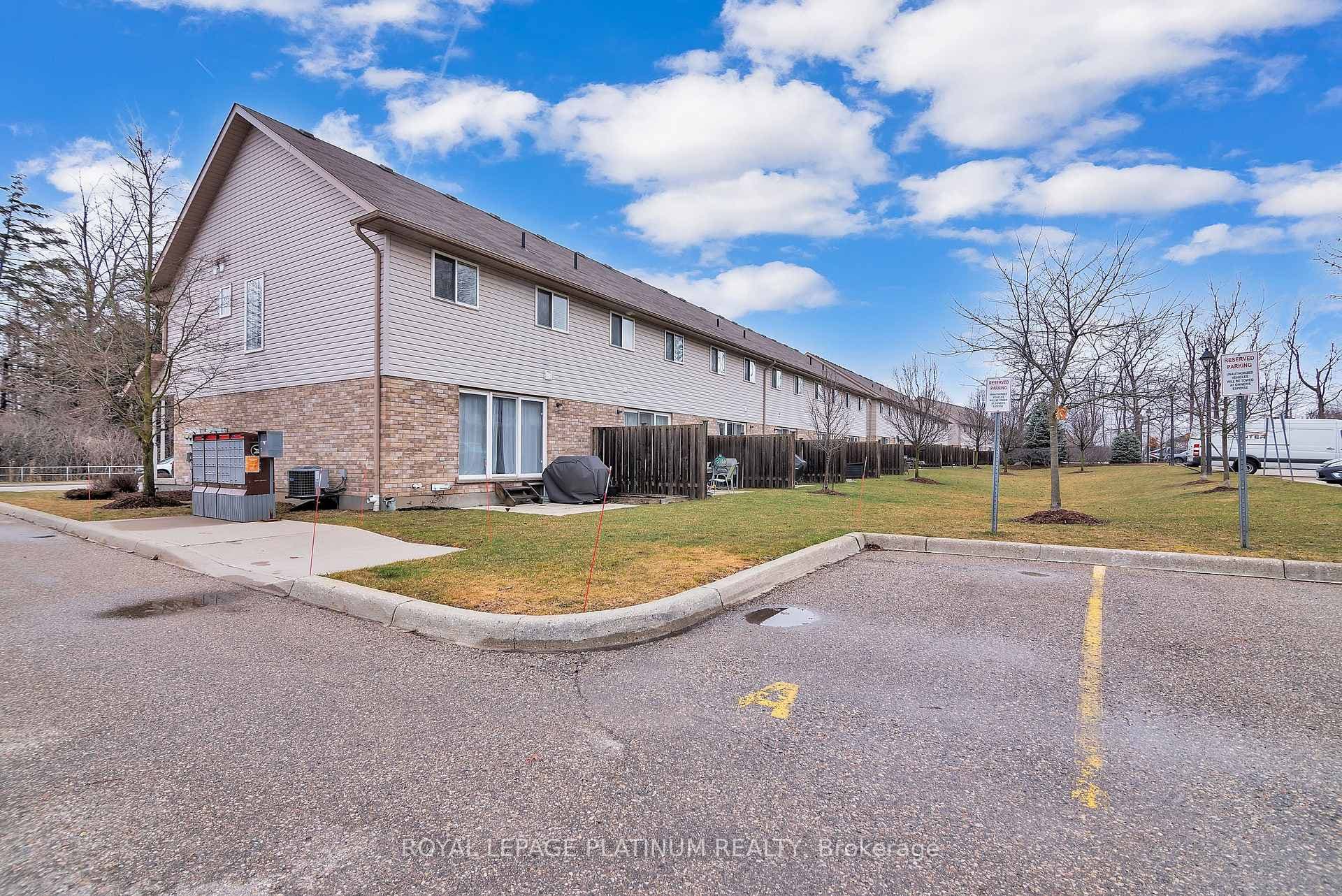 312 Fallowfield Drive photo 30