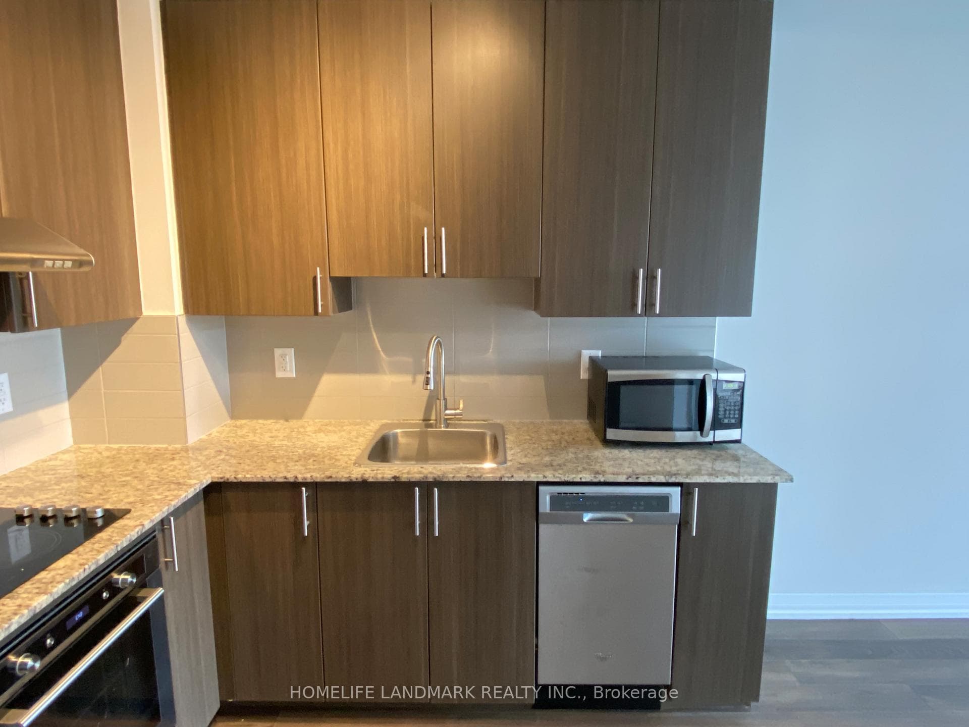 55 Ann O'reilly Road Unit 610 photo 6