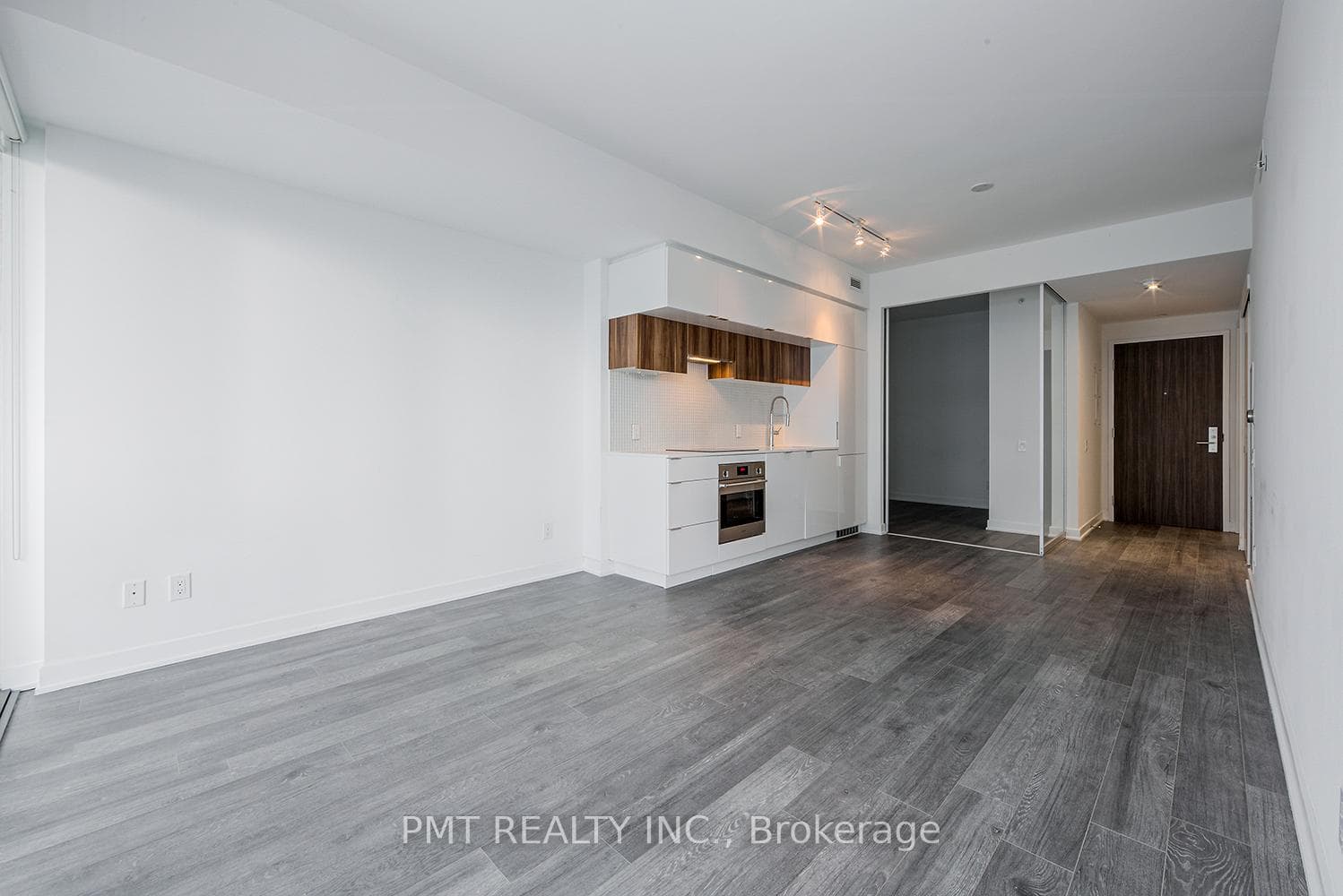 185 Roehampton Avenue Unit 2401 photo 23