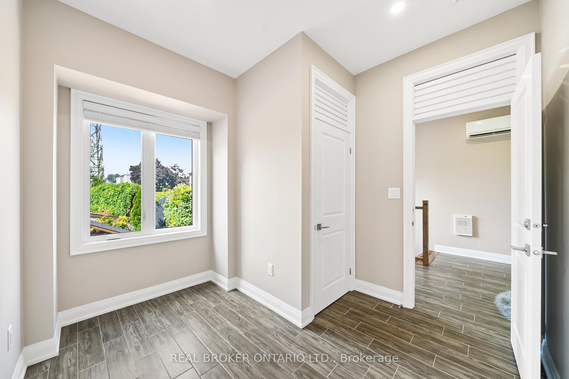 12 Kipping Avenue photo 18