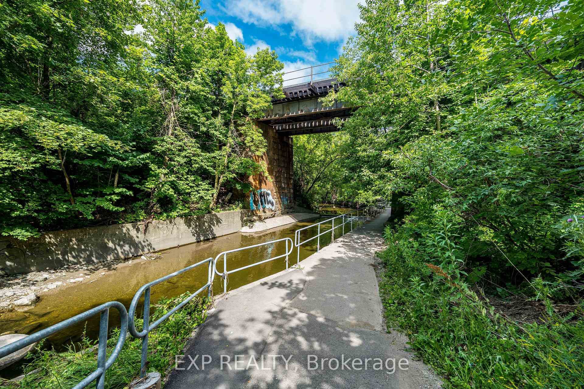 400 Mississauga Valley Boulevard Unit 38 photo 43
