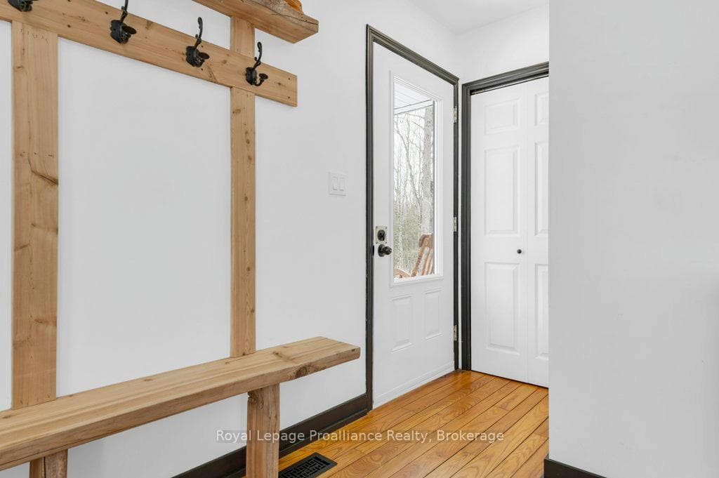 12 Cosgrove Lane photo 6