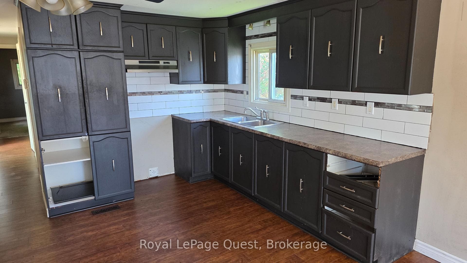 26 DUNN Avenue Unit 17 photo 6