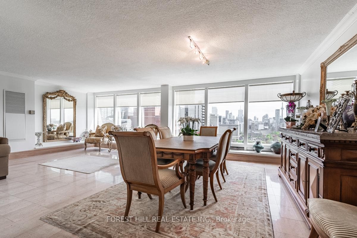 110 Bloor Street Unit 2006 photo 8