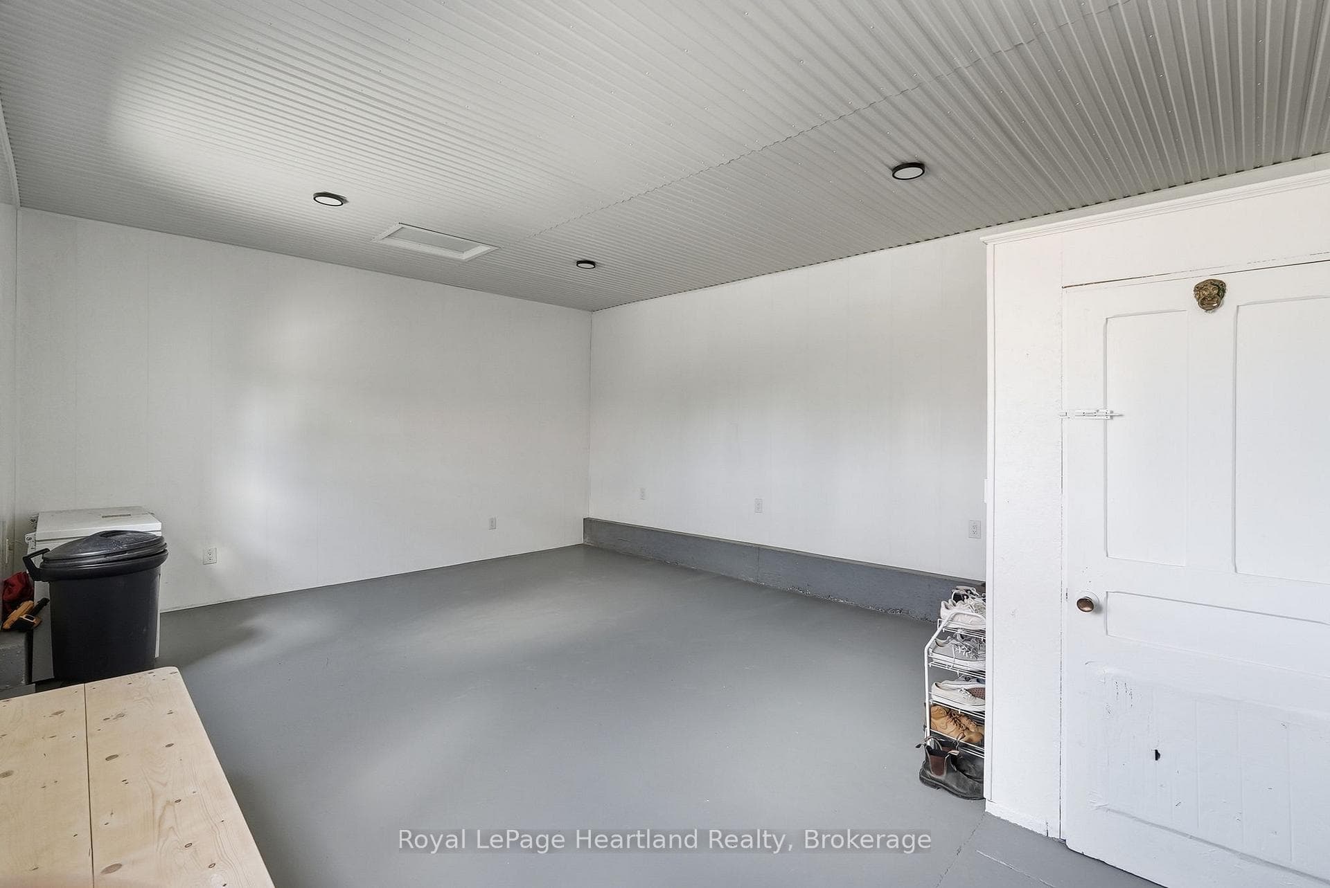 42148 Salem Road photo 29