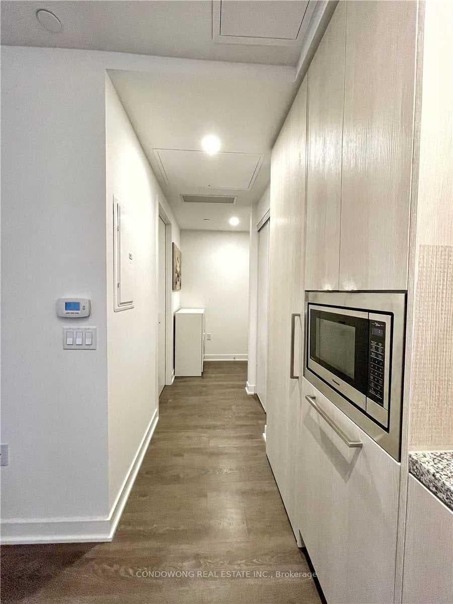 115 Blue Jays Way Unit 1812 photo 5