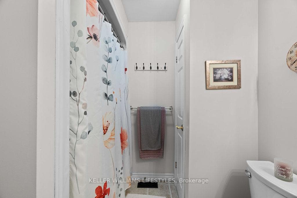 30 ARTHUR Street photo 16