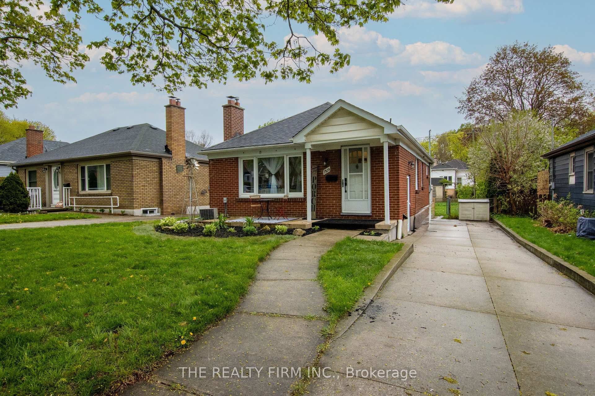 1319 Wilton Avenue photo 3