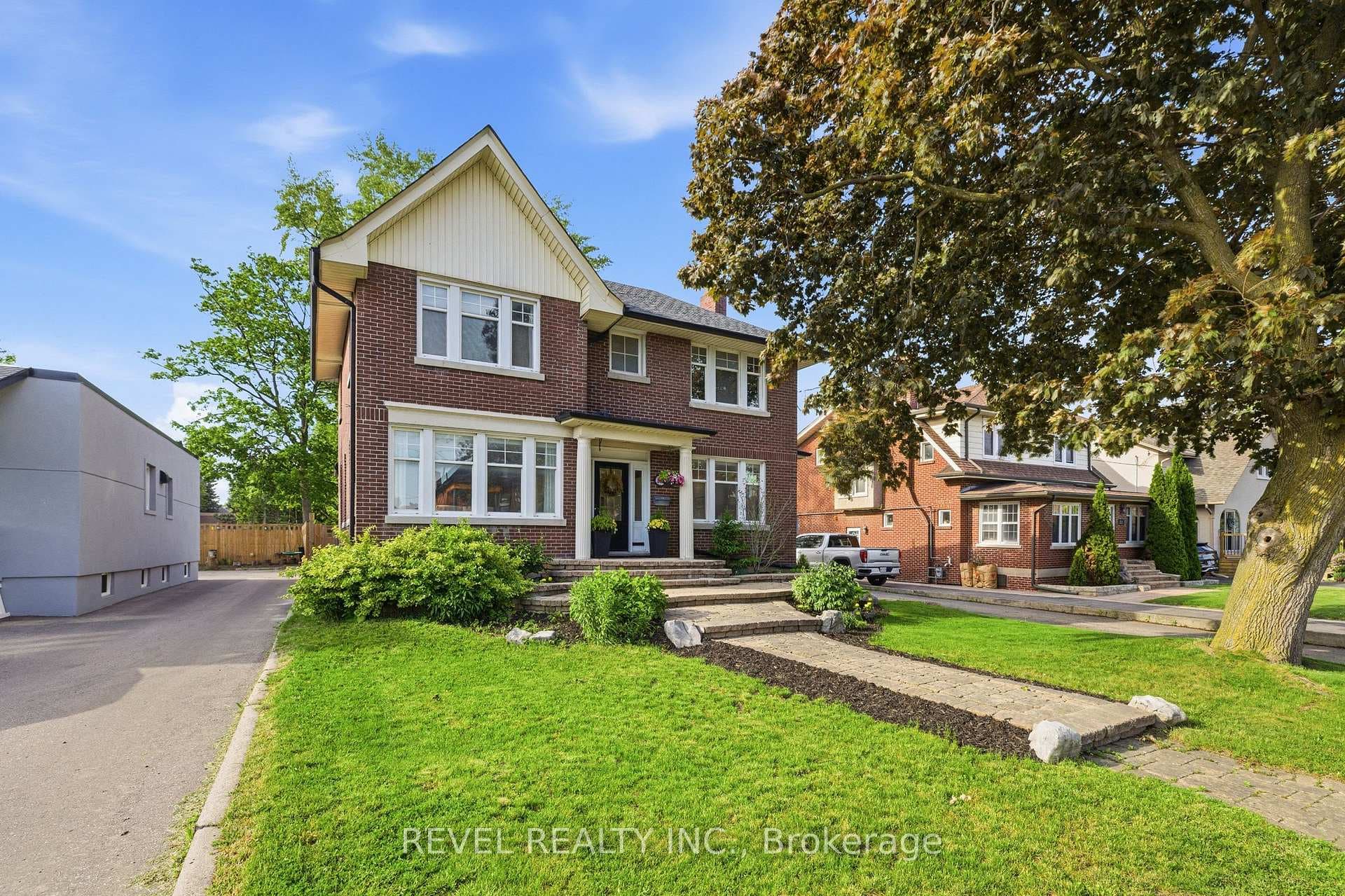 308 King Street photo 1