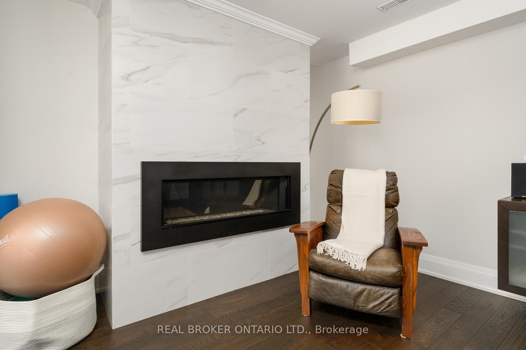 40 Brooklyn Avenue photo 30
