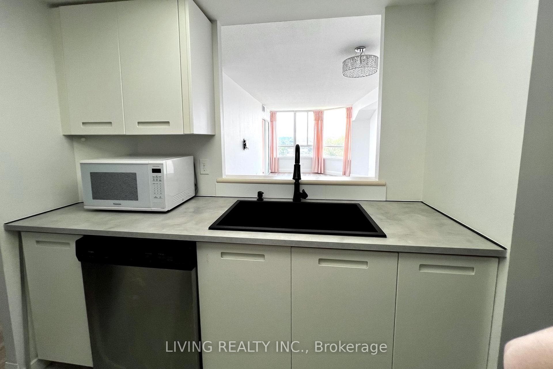 1001 Cedarglen Gate Unit 622 photo 11