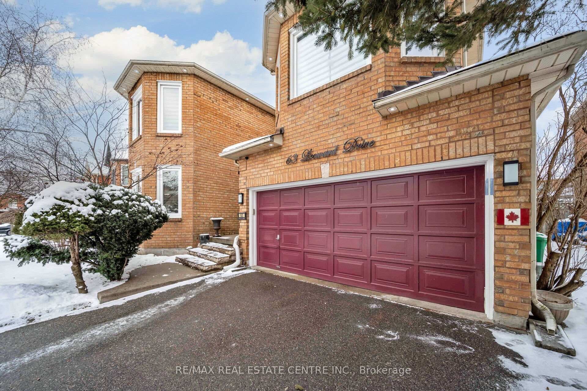 63 Leeward Drive photo 11