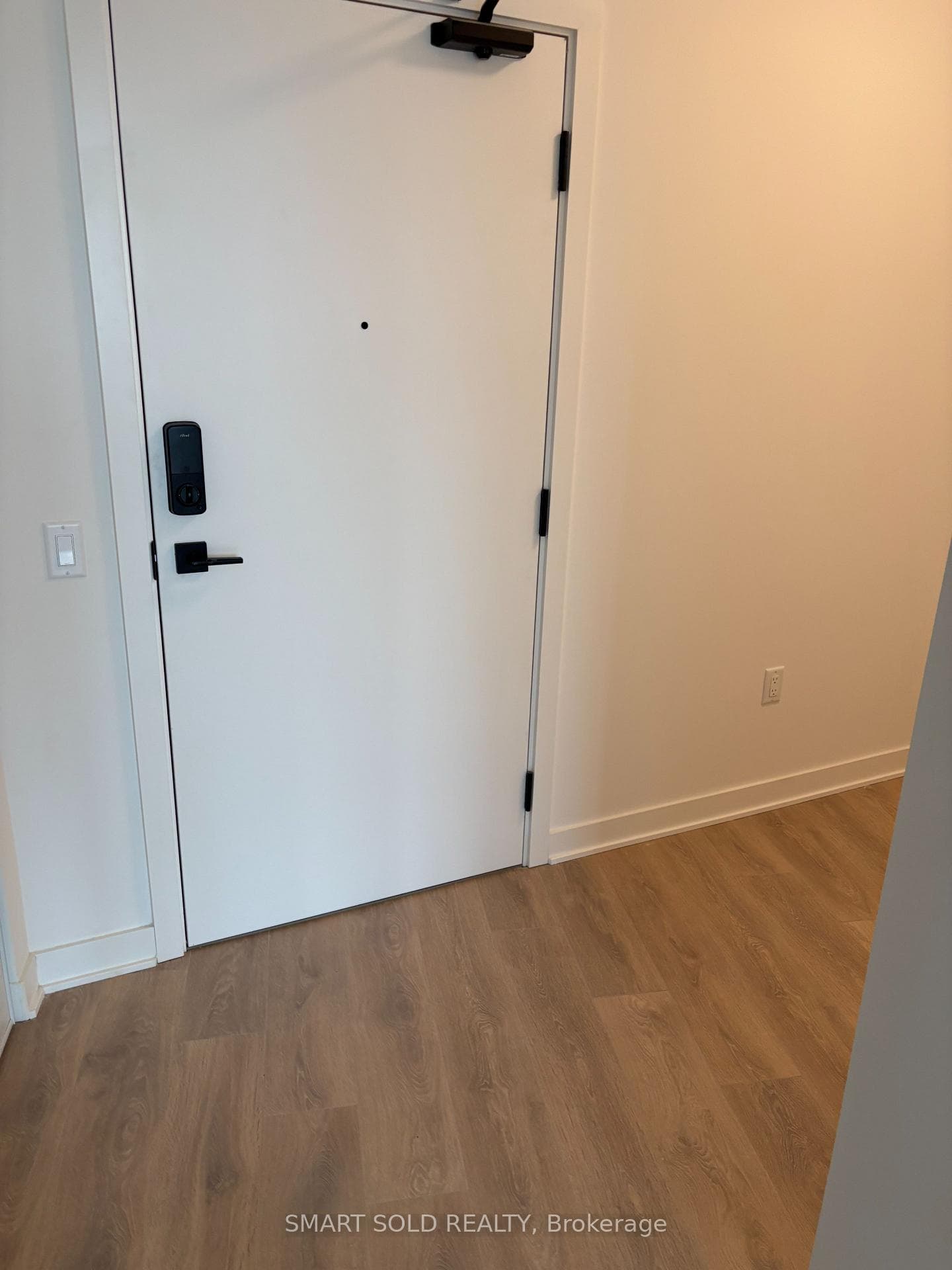 1185 Dupont Street Unit 1403 photo 35