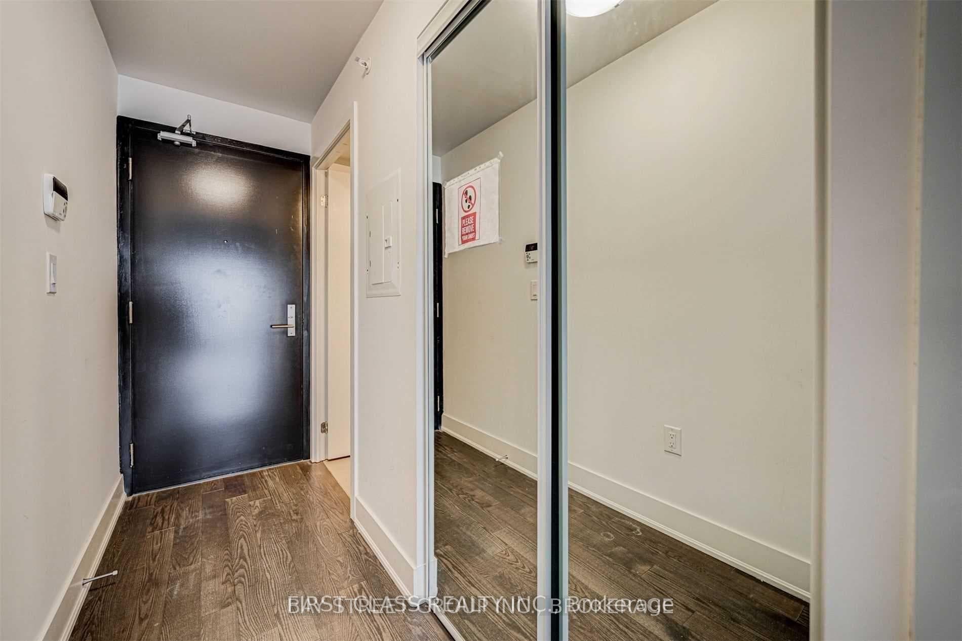955 Bay Street Unit 2216 photo 7