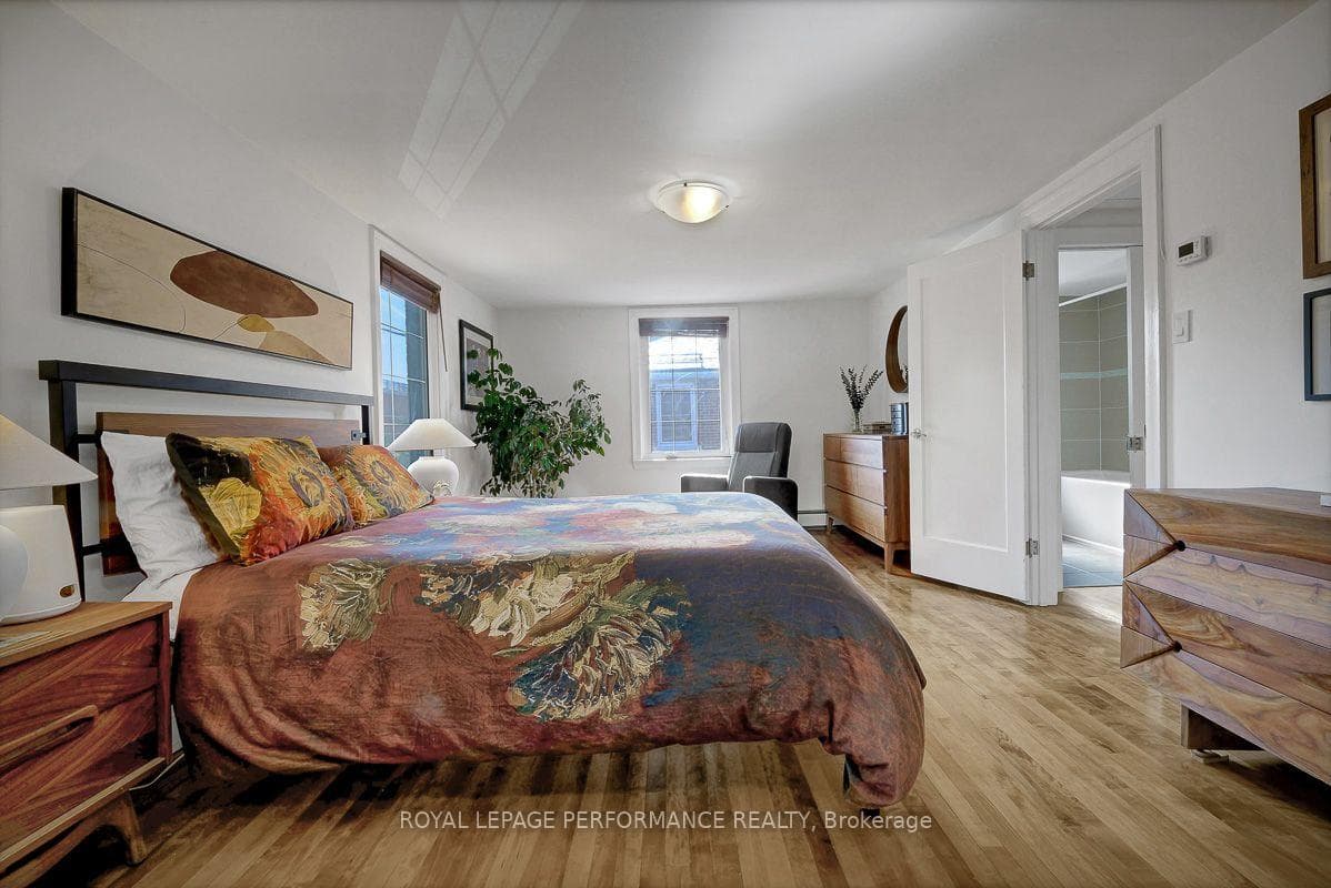13 Wolff Street photo 23