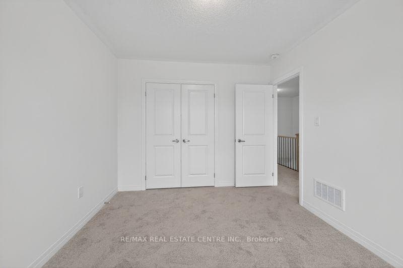 489 Jack Wilford Way photo 32